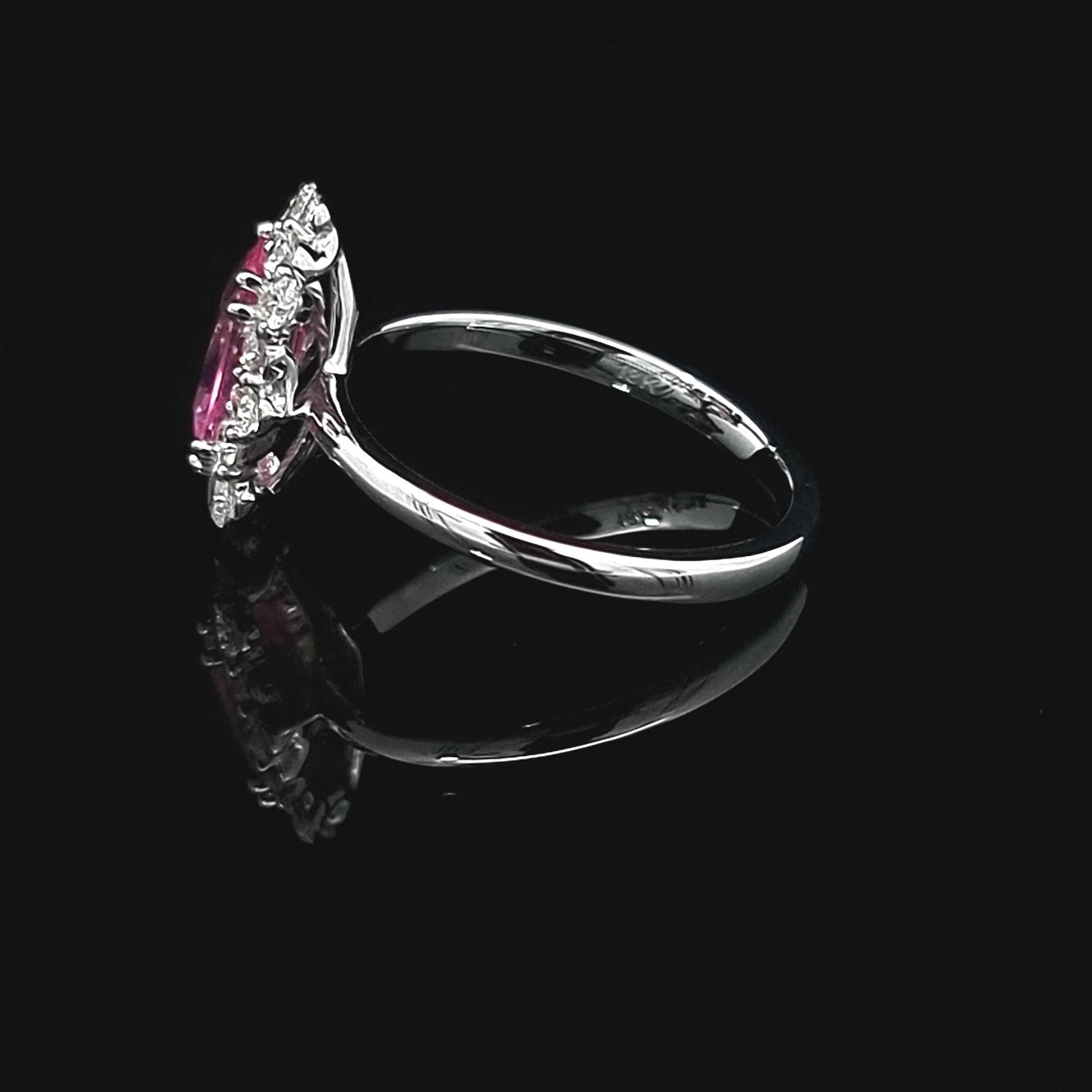 18K Gold Ring with Tanzanian Unheated Pink Spinel, Round and Pearshape Diamonds For Sale 2