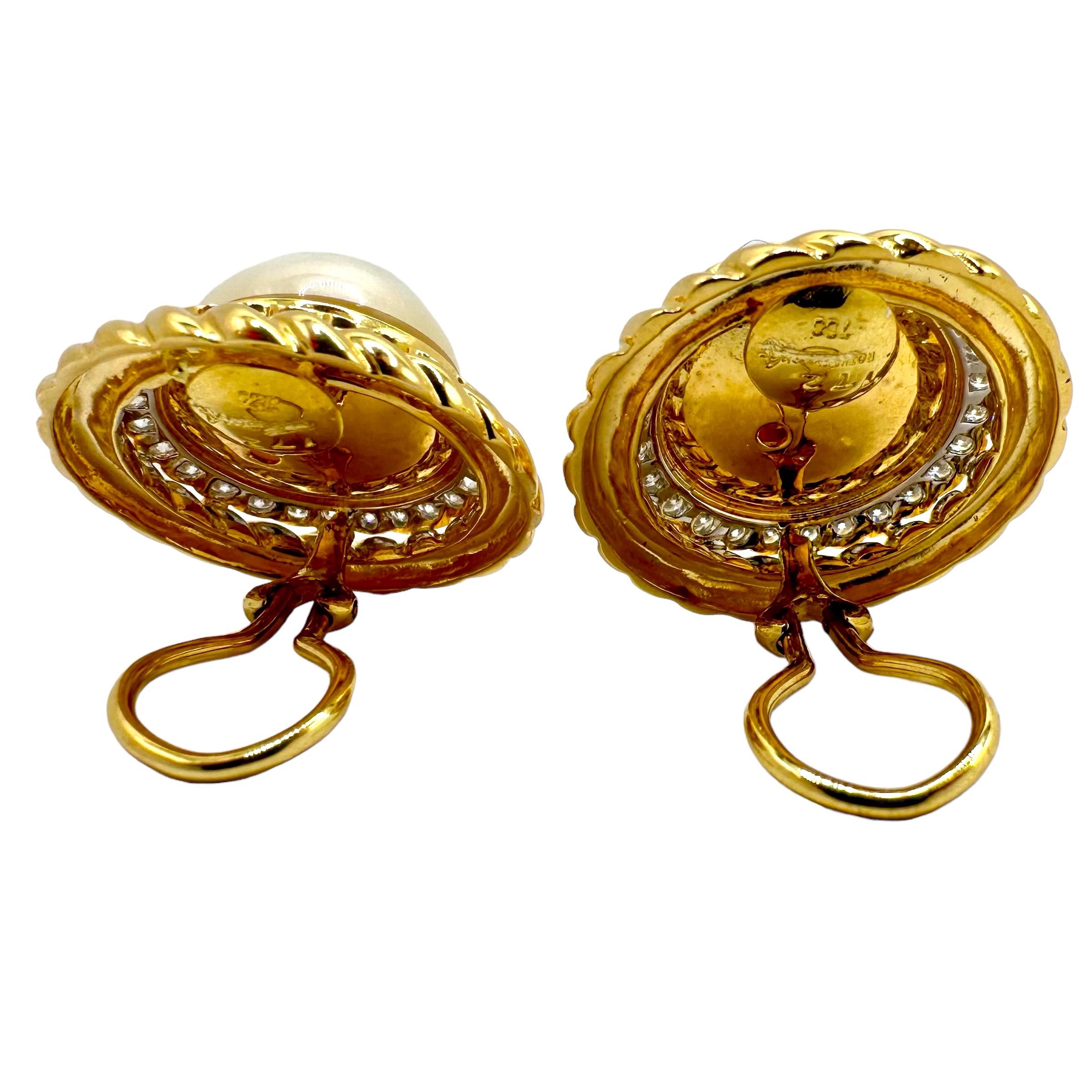 18K Gold Rope Edge Earrings with Diamonds & 16mm Mabe Pearls 1 Inch Diameter In Excellent Condition For Sale In Palm Beach, FL
