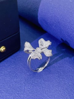 18K Gold Rose-Cut Bow Knot Ring with Natural Diamonds
