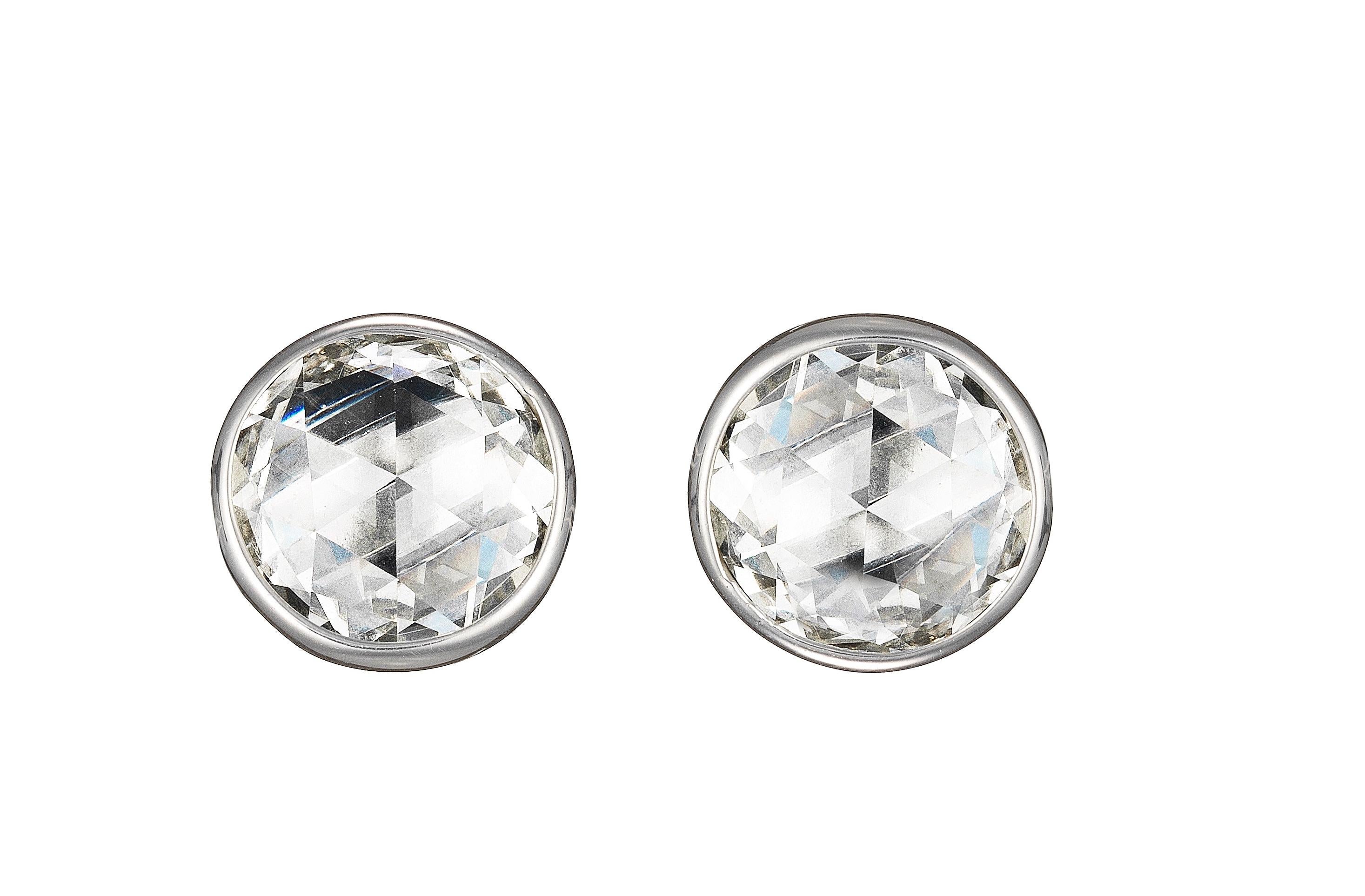 An alternative to the regular diamond stud, just as elegant but a little more relaxed.

18k gold 
3.5mm rose cut diamonds 
0.28cts total diamond weight 
complimentary domestic ground shipping 

NB: All of our jewelry is lovingly hand made in NYC. If
