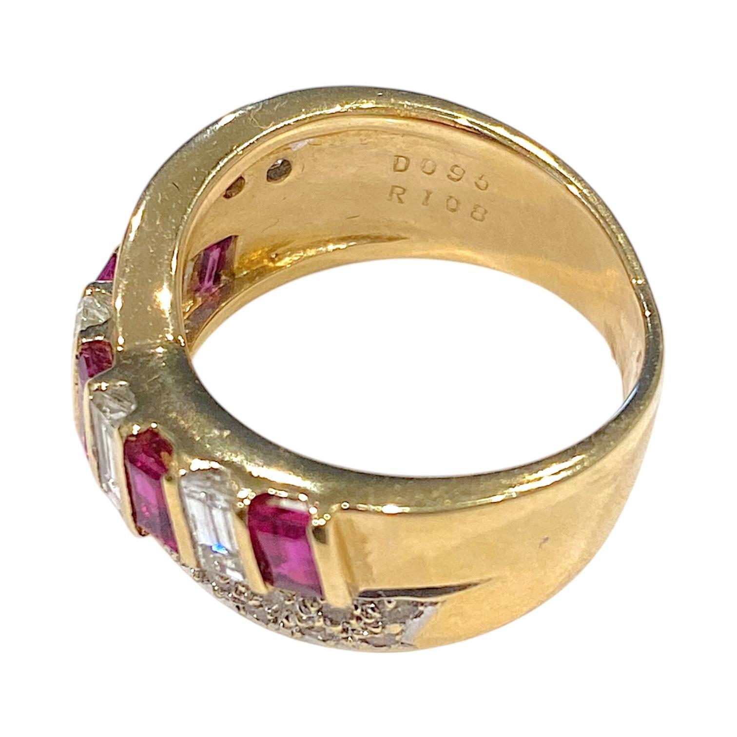 Bague croisée en or 18K avec rubis et diamants Pour femmes en vente