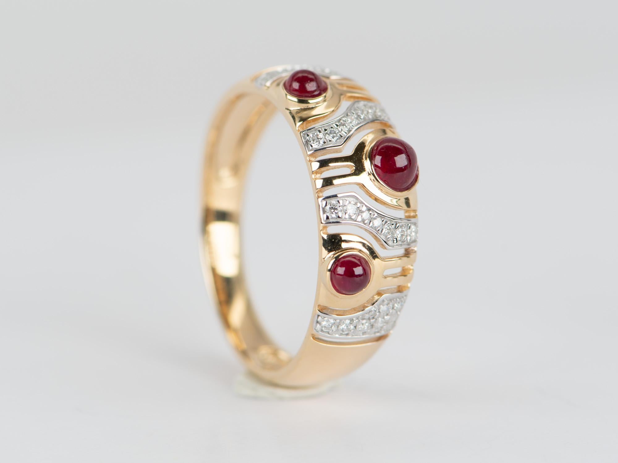 18K Gold Ruby and Diamond Wedding Band Light Weight R5072 In New Condition For Sale In Osprey, FL