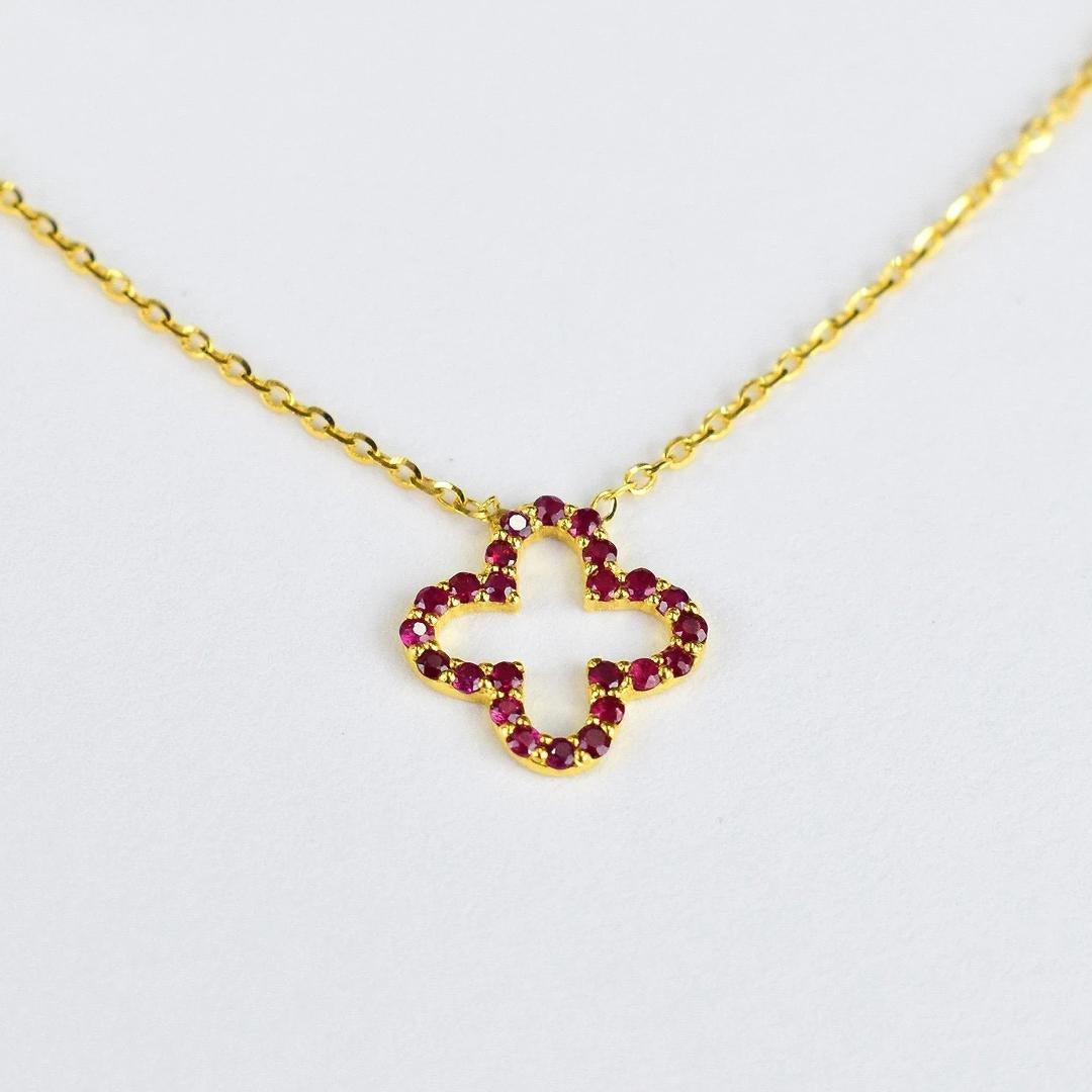 Modern 18k Gold Genuine Ruby Clover Necklace Tiny Clover Birthstone Necklace For Sale