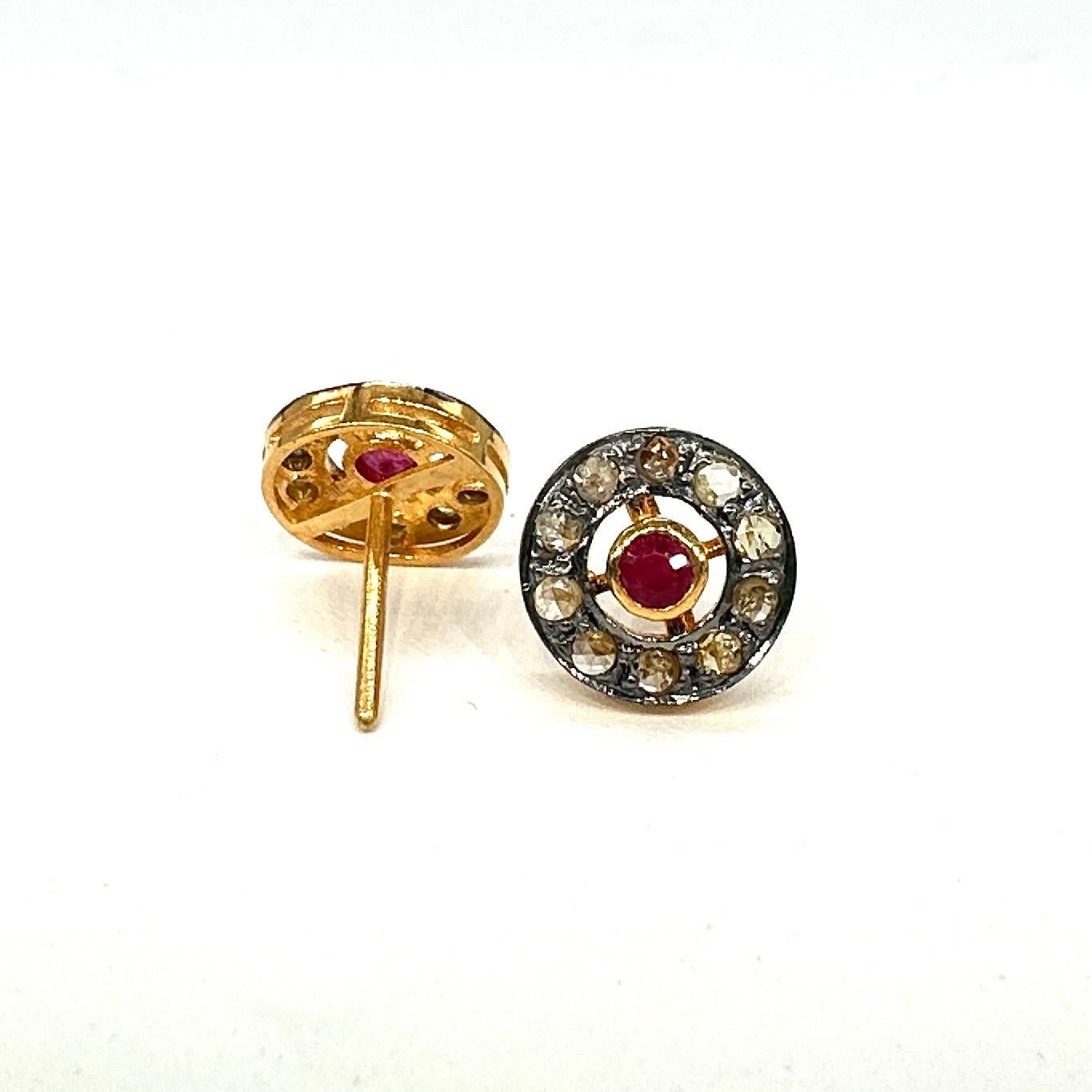 Natural burma Ruby with champagne rose cut Diamond Sterling silver Stud Earrings In New Condition For Sale In Delhi, DL