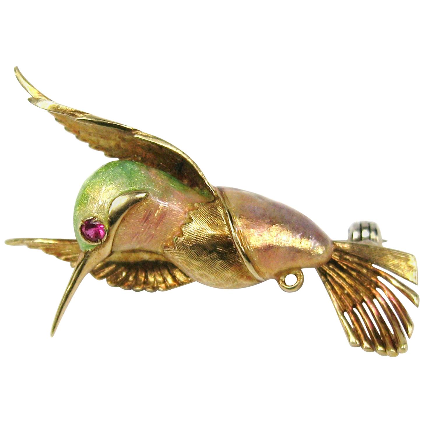  18 Karat Gold Rubin Hummingbird Anstecknadel / Brosche emailliert  im Angebot