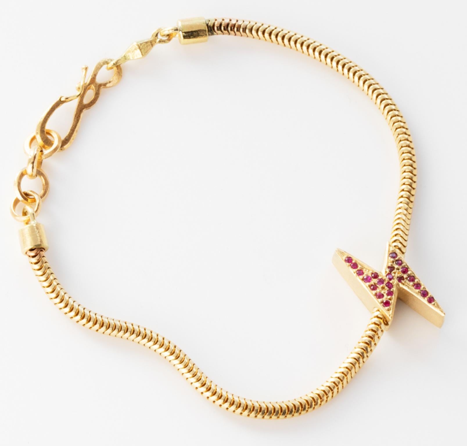 Contemporary 18 Karat Gold Ruby Lightening Bolt Snake Chain Bracelet For Sale