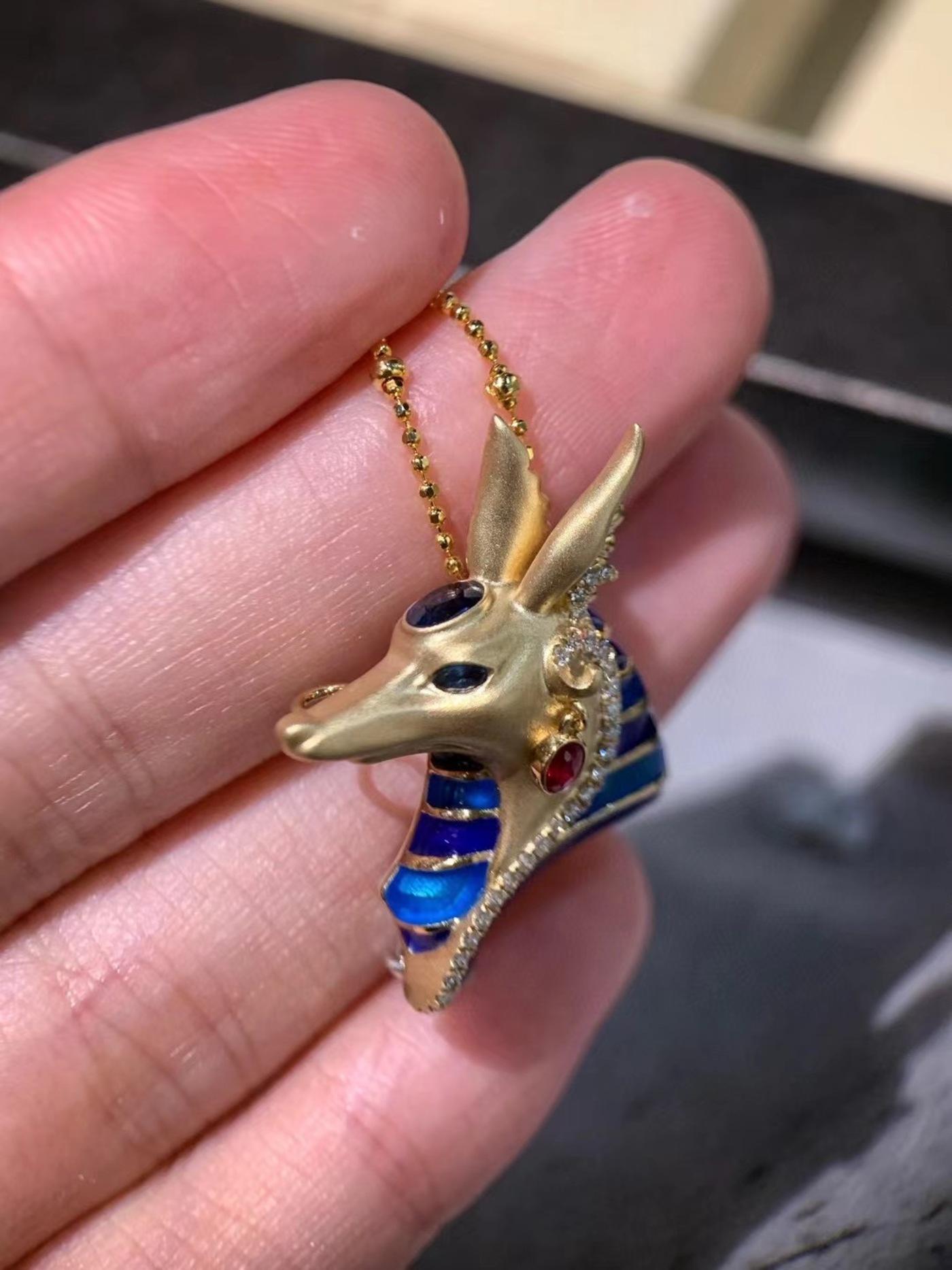 Collier à pendentif émaillé 