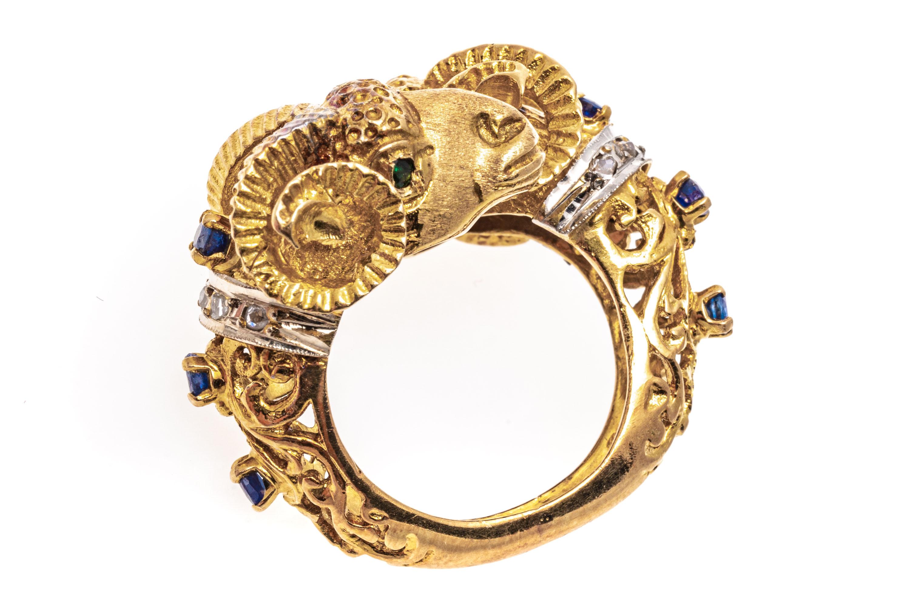 Round Cut 18k Gold Sapphire and Macle Diamond Opposing Bighorn Sheep Ring For Sale