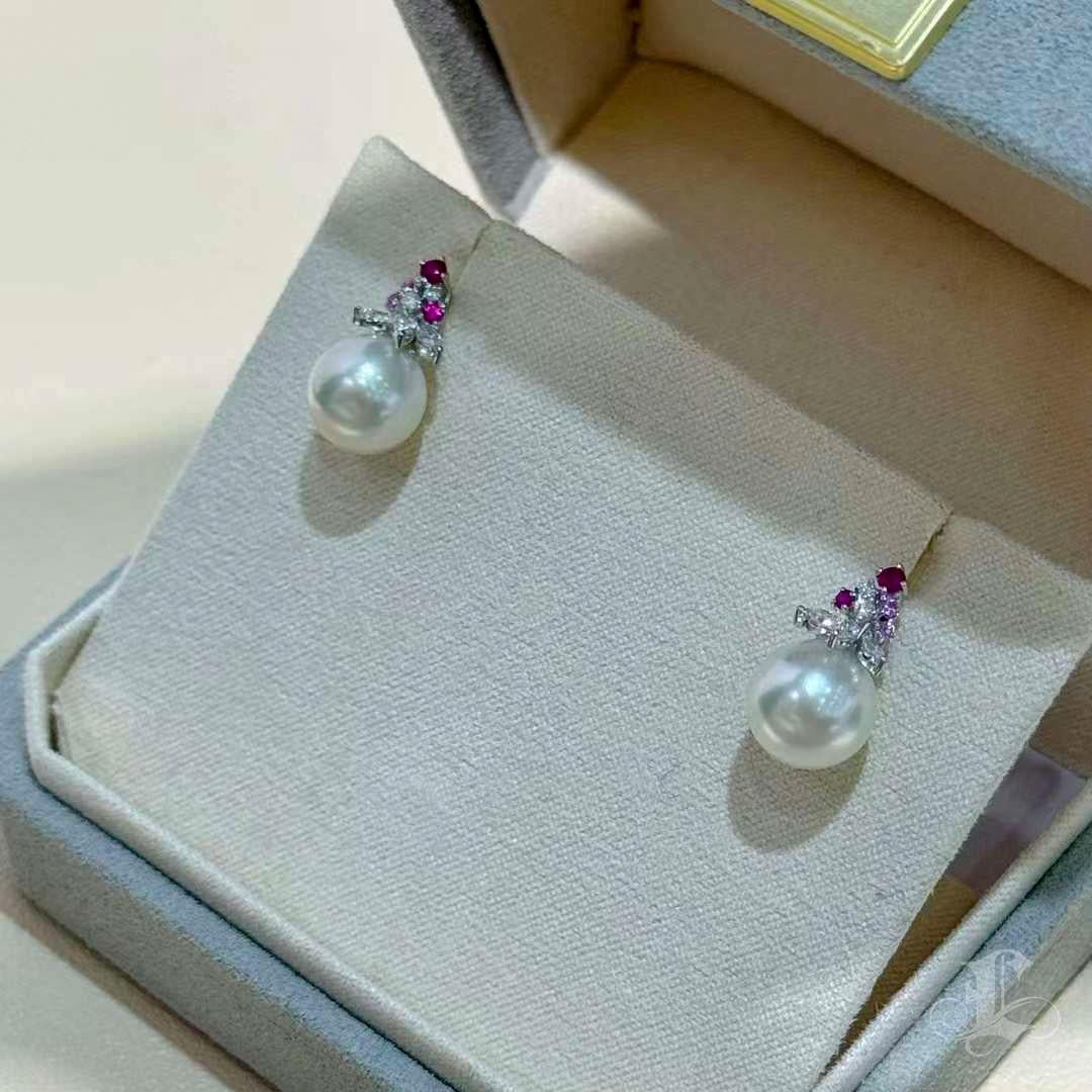 【Crown Radiance】Blooming Aurora Akoya Pearl Ruby & Diamond Earrings For Sale 2