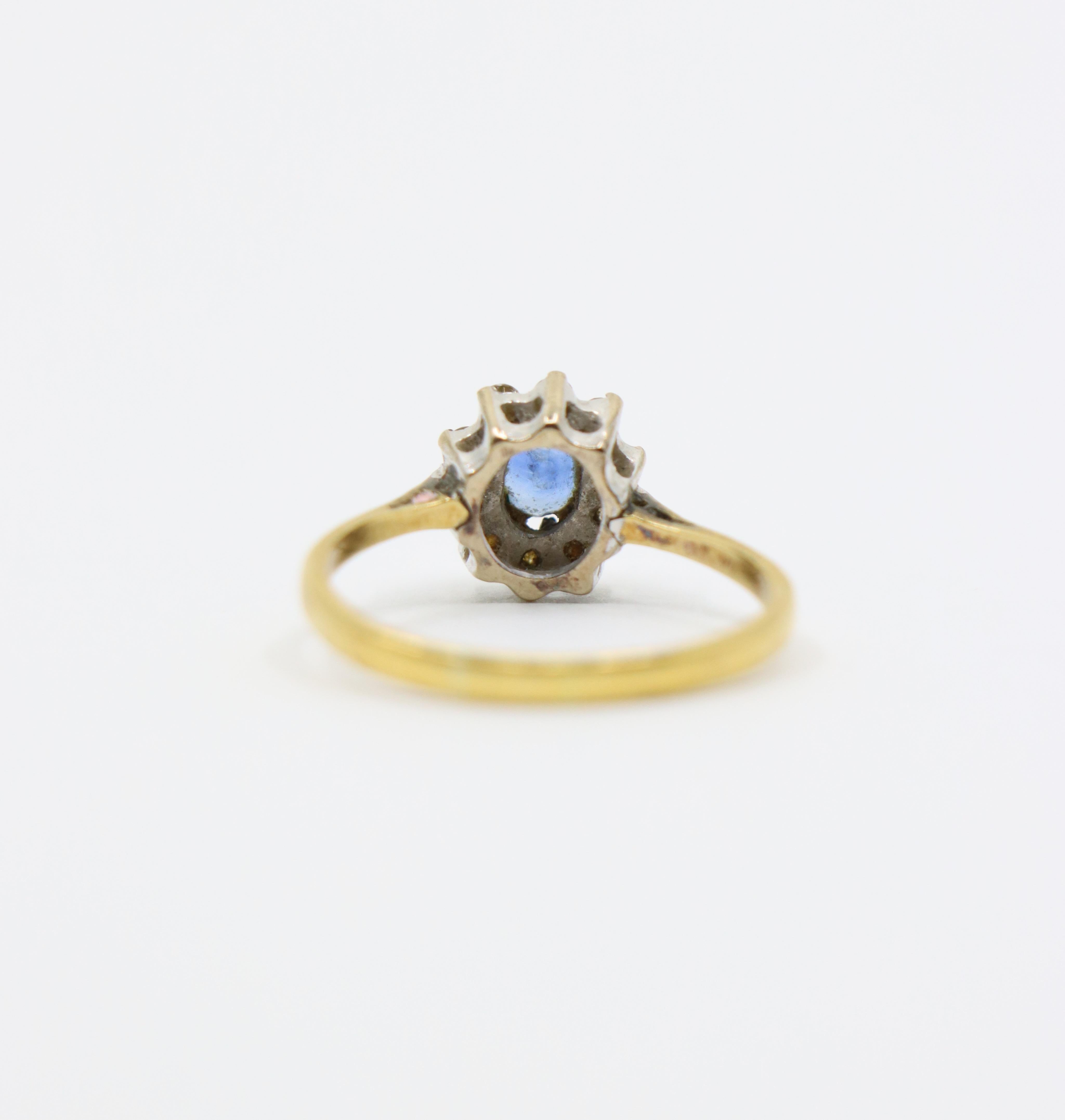 Bague en or 18K saphir et diamants en vente 3