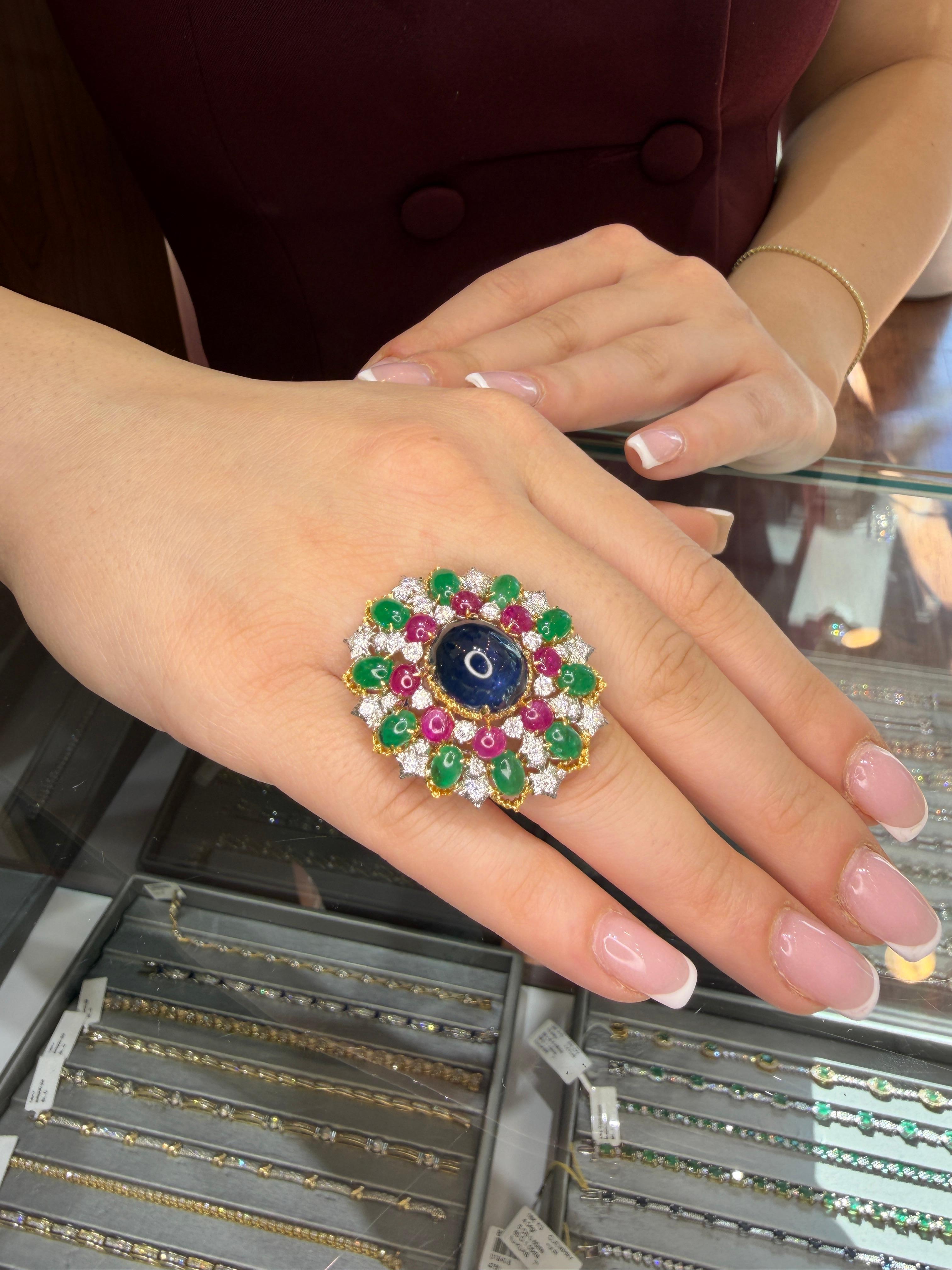 Or 18K Saphir Rubis Émeraude Cabochon Diamant Ensemble de boucles d'oreilles et de bagues en vente 4