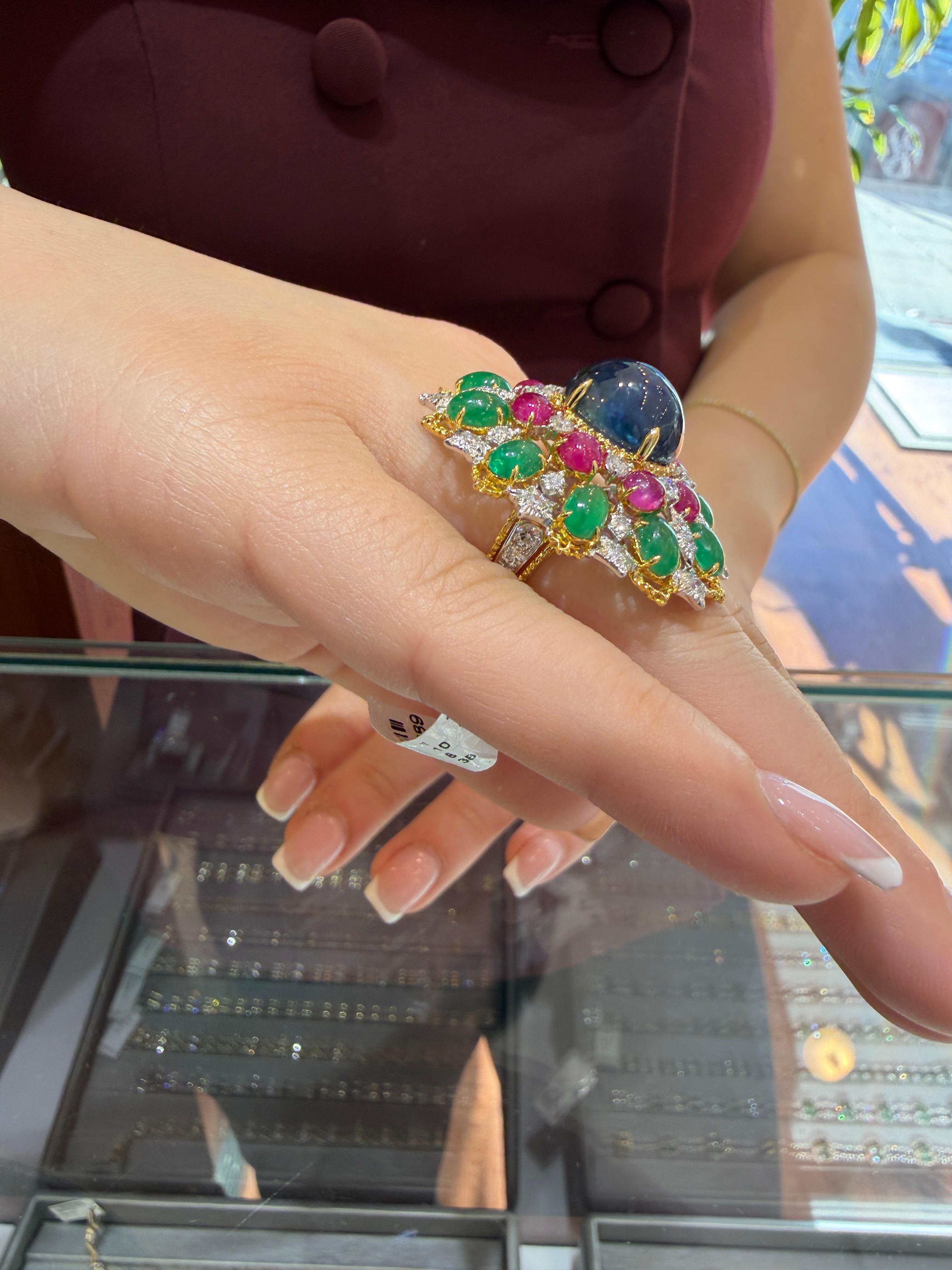 Or 18K Saphir Rubis Émeraude Cabochon Diamant Ensemble de boucles d'oreilles et de bagues en vente 6