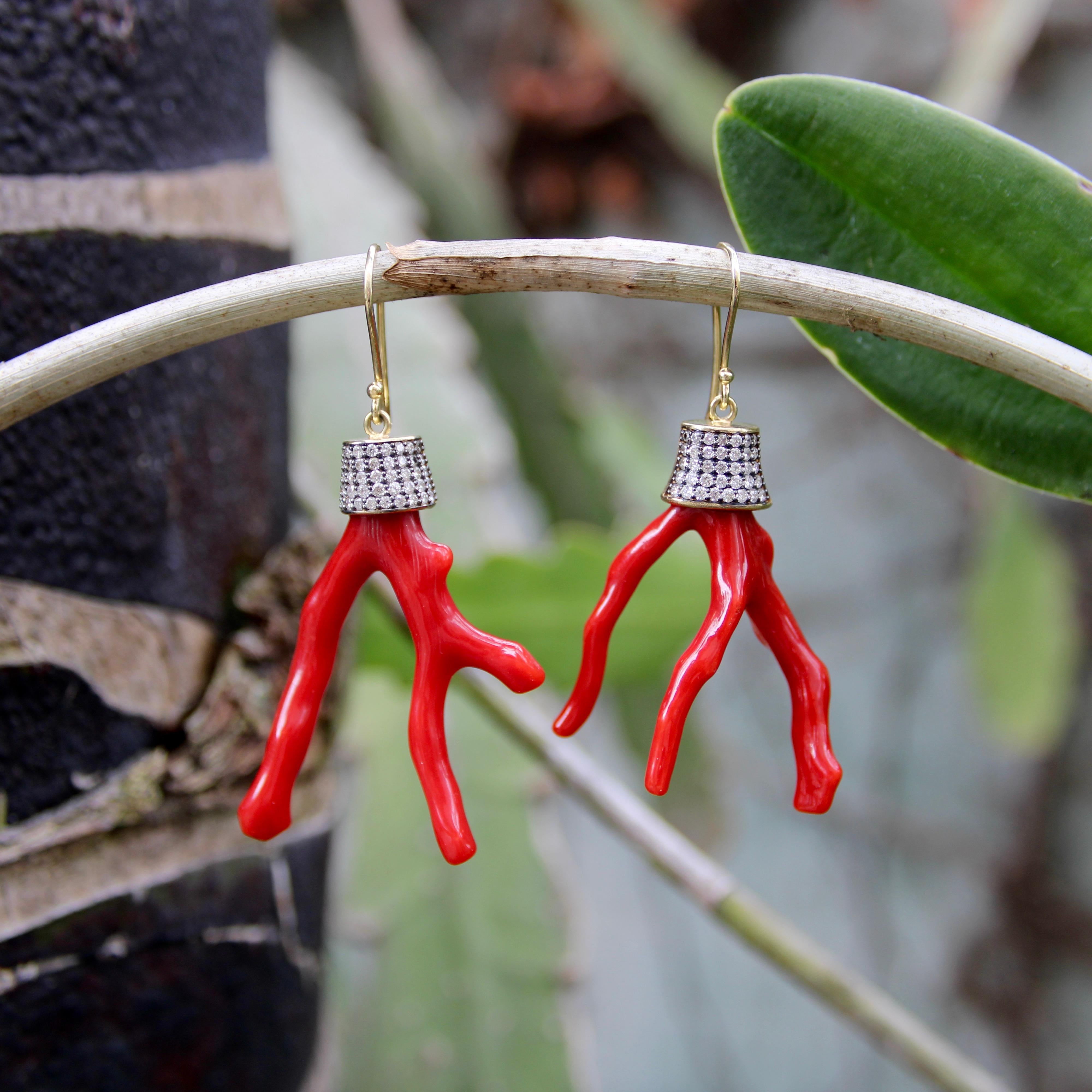 Kirsten’s Corner has a great love for coral and for organic form. As an artist, she was instantly drawn to the organic and freeform branches of this particular set of coral pieces, as well as their deep saturated Sardinian red and high gloss sheen.
