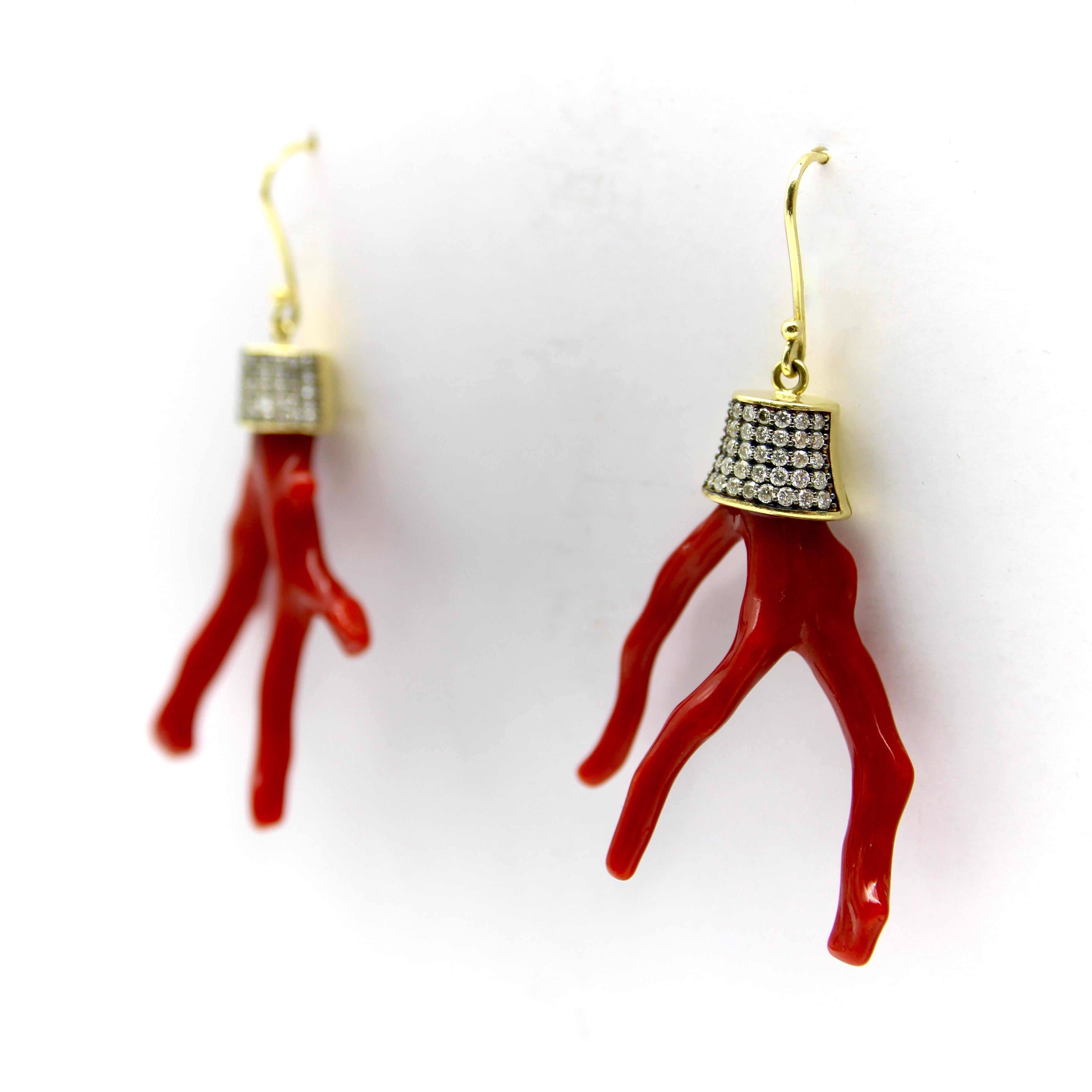 18K Gold Signature Branch Coral and Diamond Studded Earrings For Sale 2