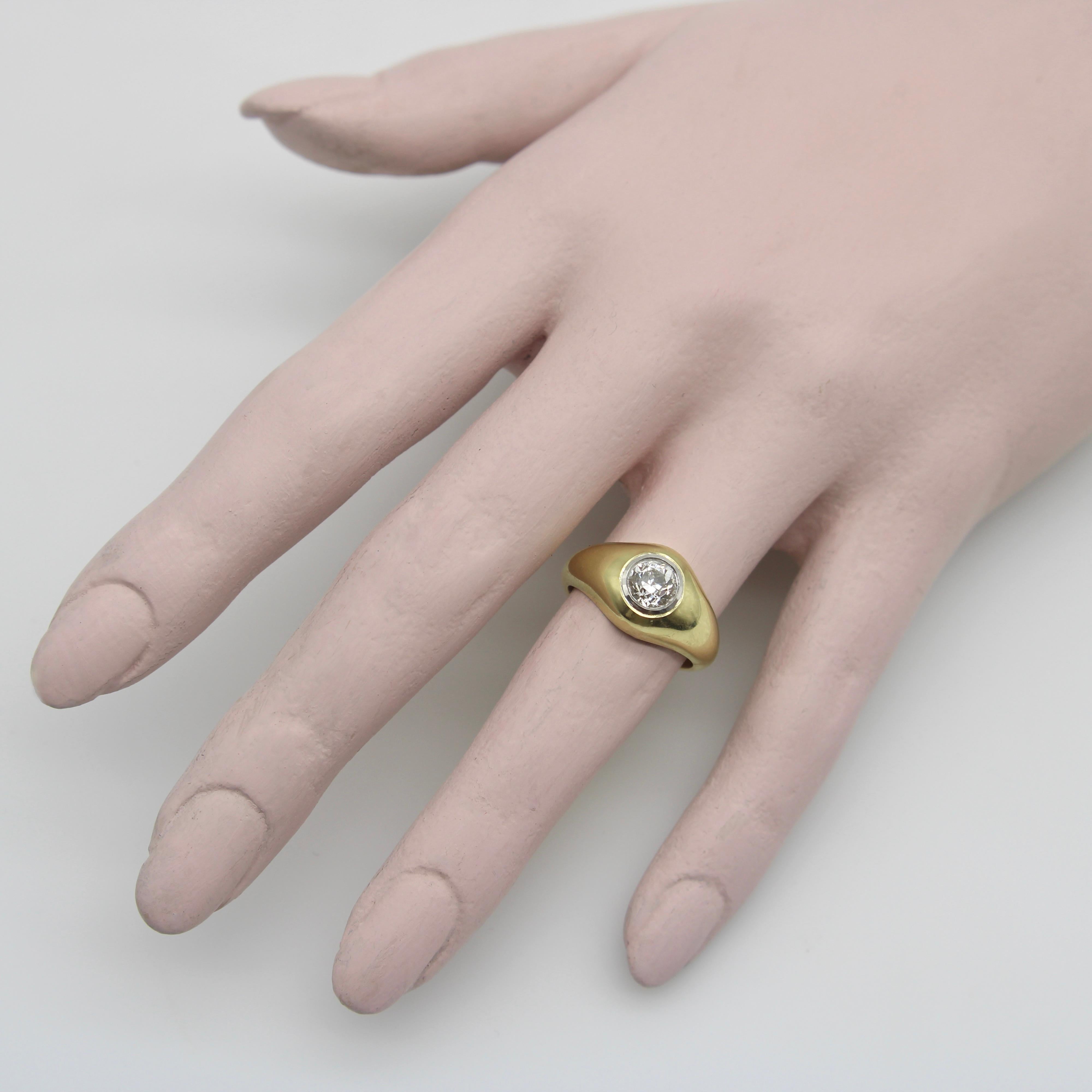 18K Gold Signature Old European Cut Diamond Signature Rub Over Ring For Sale 5