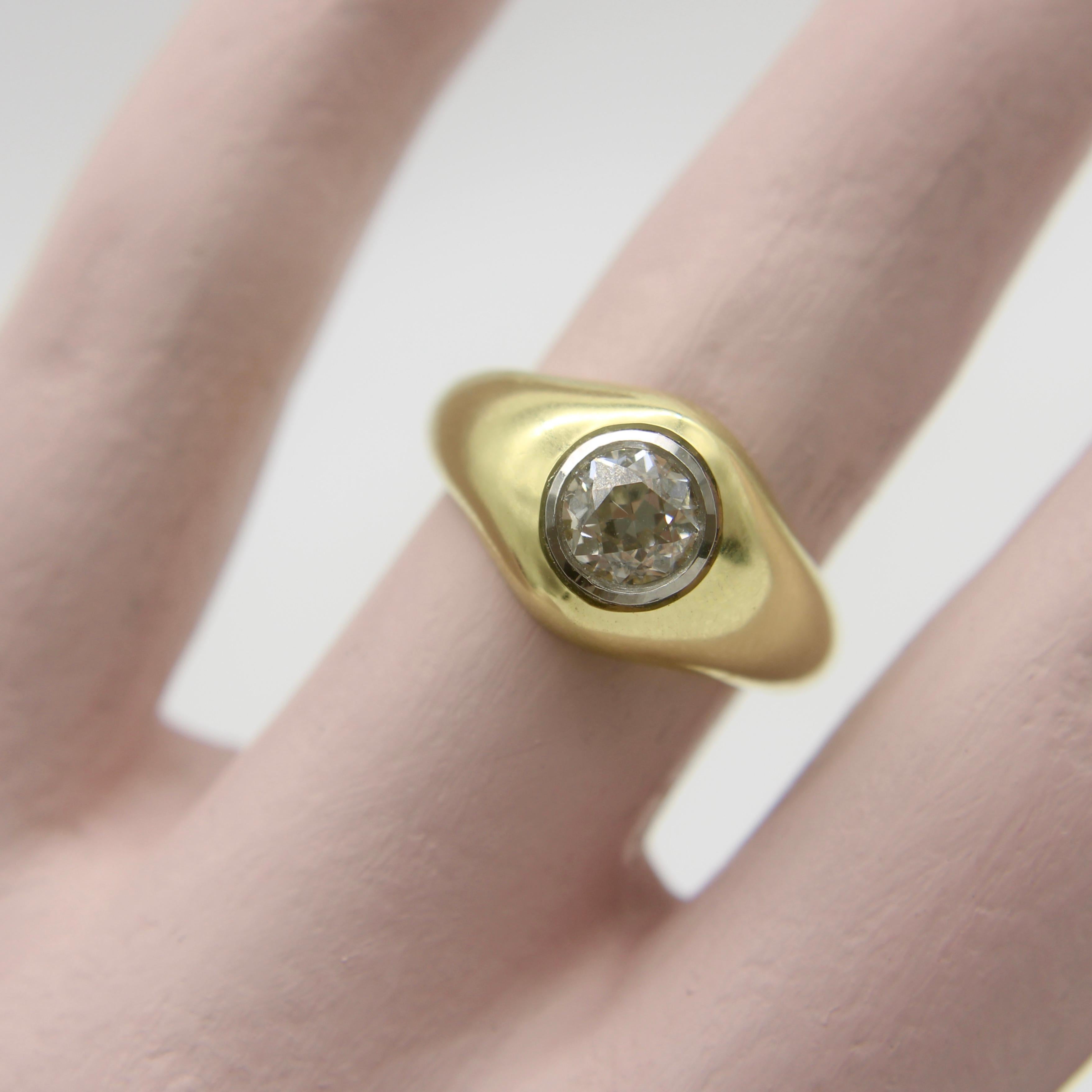 18K Gold Signature Old European Cut Diamond Signature Rub Over Ring For Sale 4