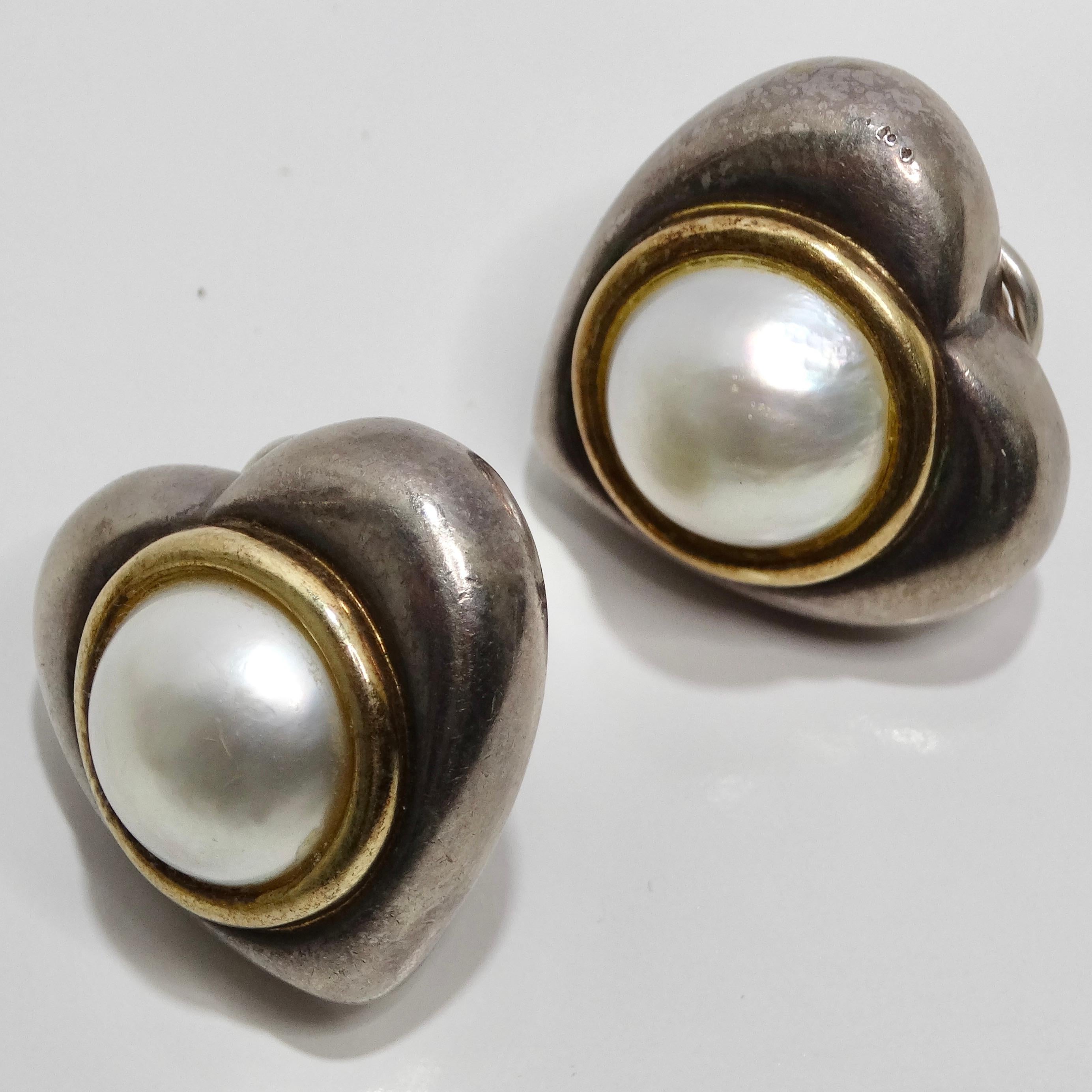 18 Karat Gold Silber Perle 1960er Jahre Herz-Ohrringe im Angebot 2