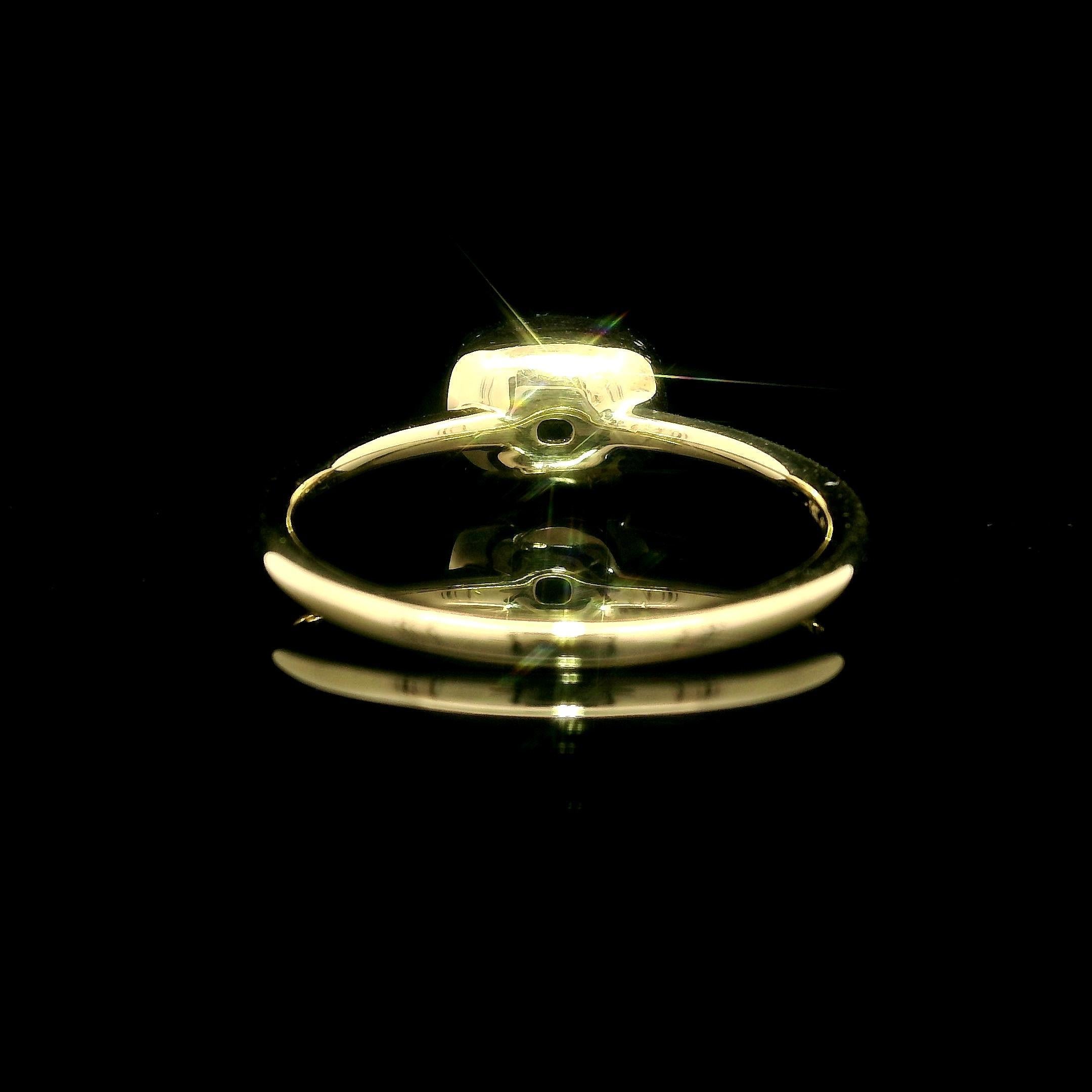 De las mujeres Anillo solitario de oro y plata de 18 quilates con zafiro azul de 1,24 ct sin tratamiento térmico engastado en collet en venta