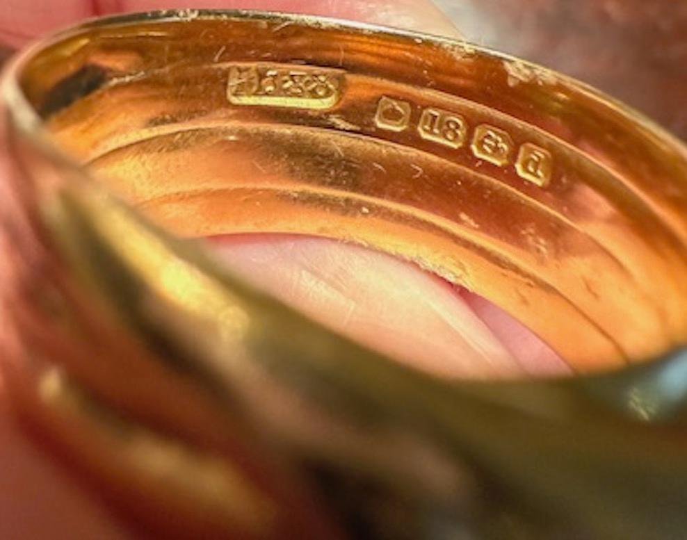 Anello a serpente in oro 18 carati con marchio Birmingham 1903 in vendita 6