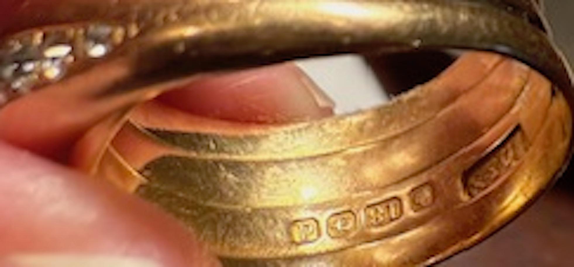 Anello a serpente in oro 18 carati con marchio Birmingham 1903 in vendita 7