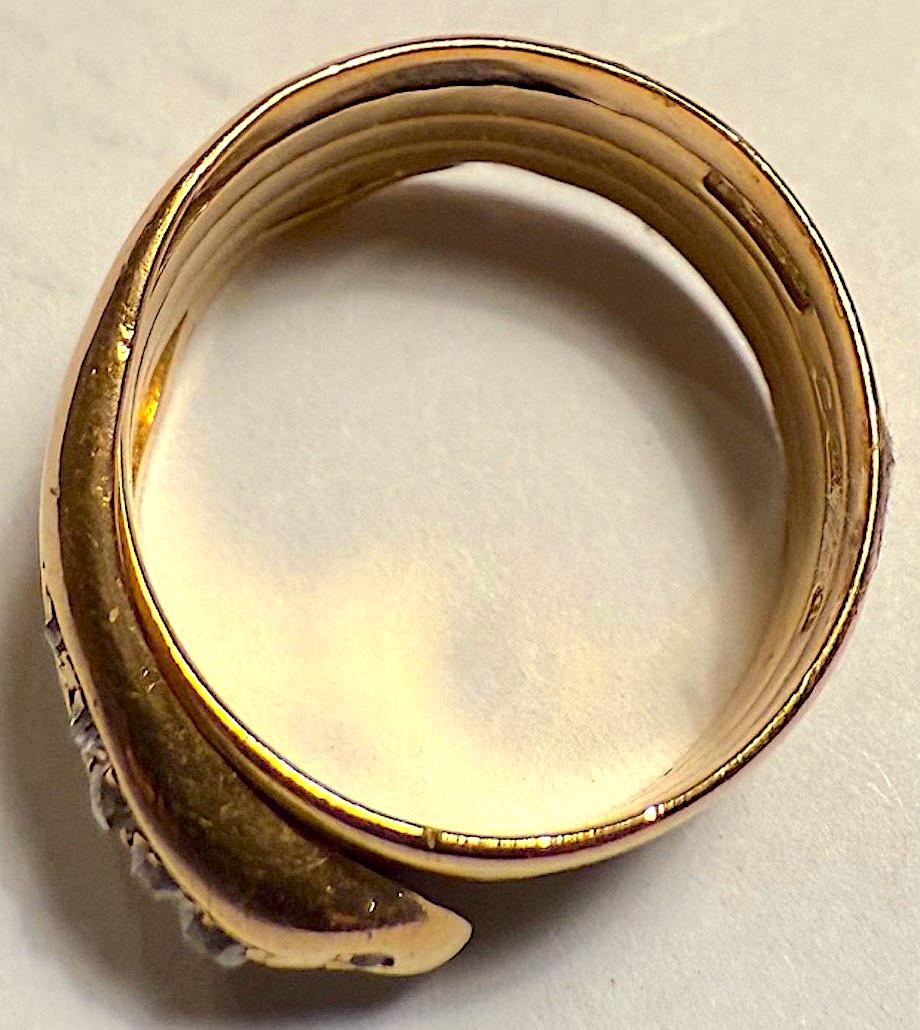 Anello a serpente in oro 18 carati con marchio Birmingham 1903 in vendita 2