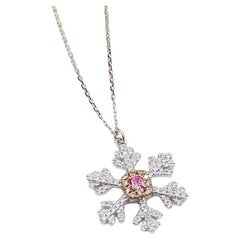 Schneeflocken-Halskette aus 18 Karat Gold mit natürlichen rosa und weißen Diamanten