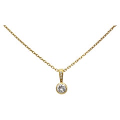 Collier pendentif solitaire en or 18K avec 0.50ct G VS Diamond
