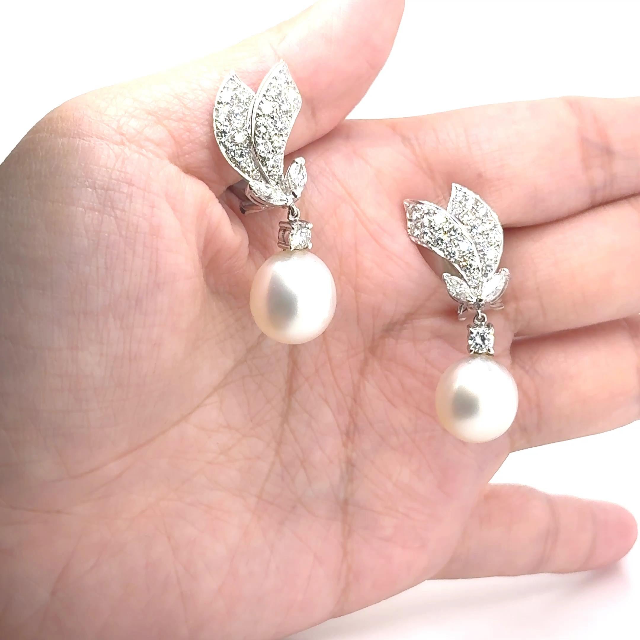 Orecchini in oro 18k con perle dei mari del Sud e diamanti da 2,38 carati in vendita 5