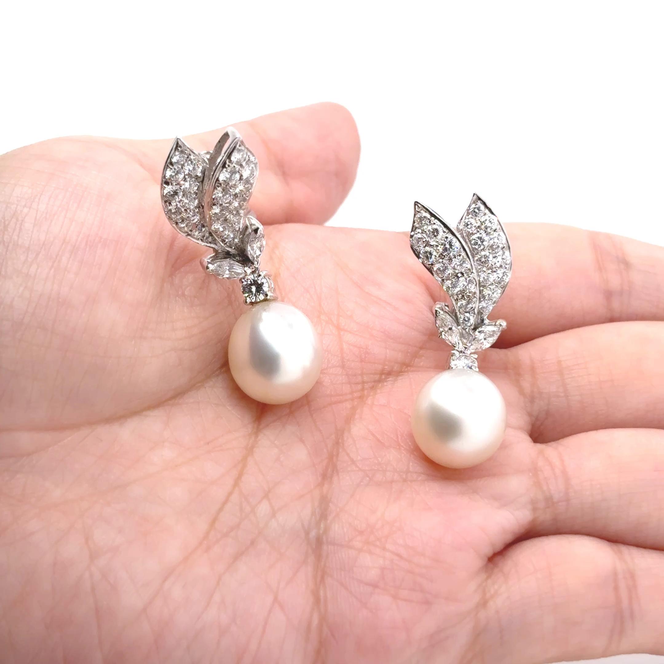 Orecchini in oro 18k con perle dei mari del Sud e diamanti da 2,38 carati In condizioni Nuovo in vendita a Hong Kong, HK