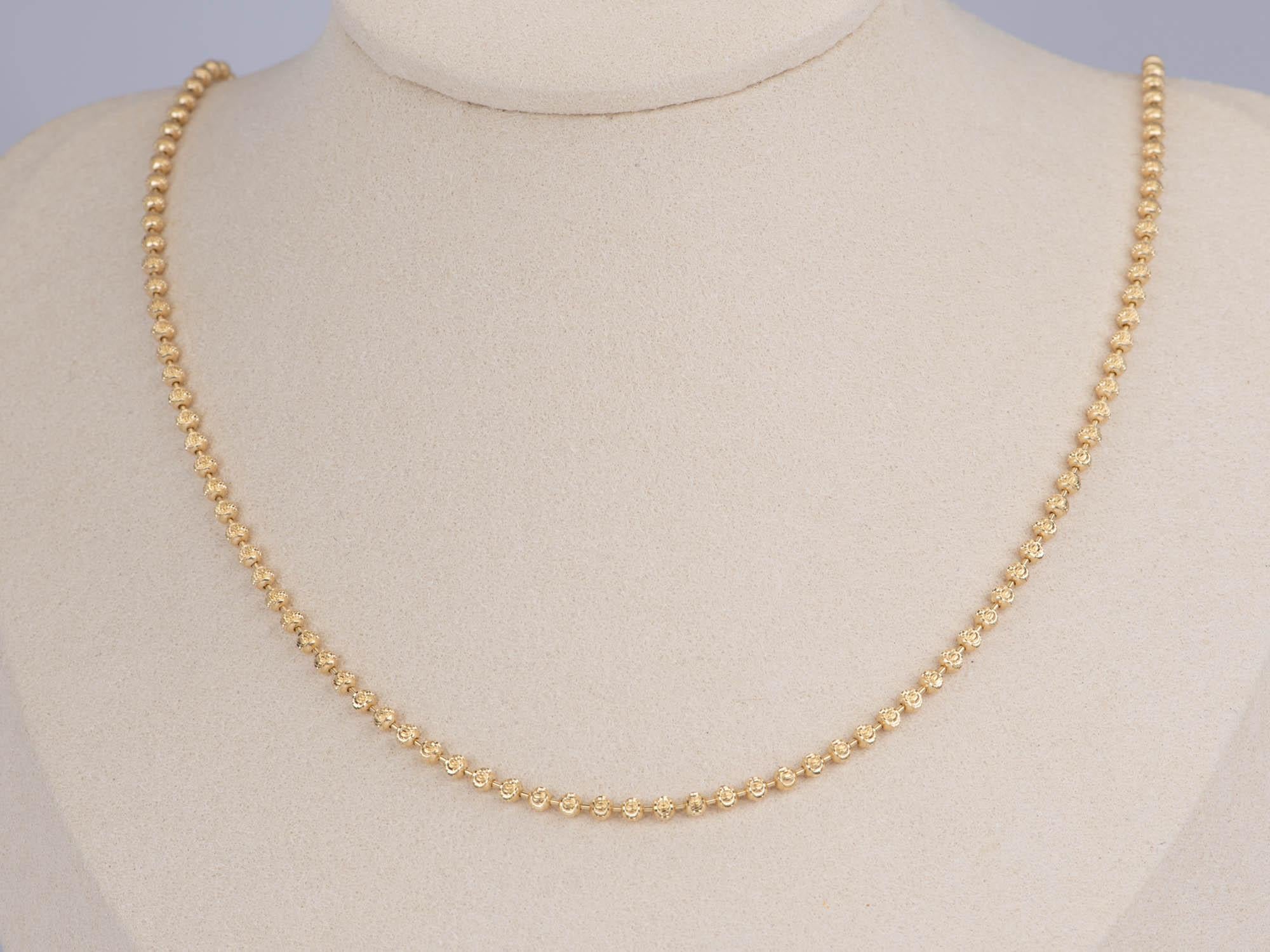 Collana a catena lunga con perline scintillanti in oro 18K da 23,5