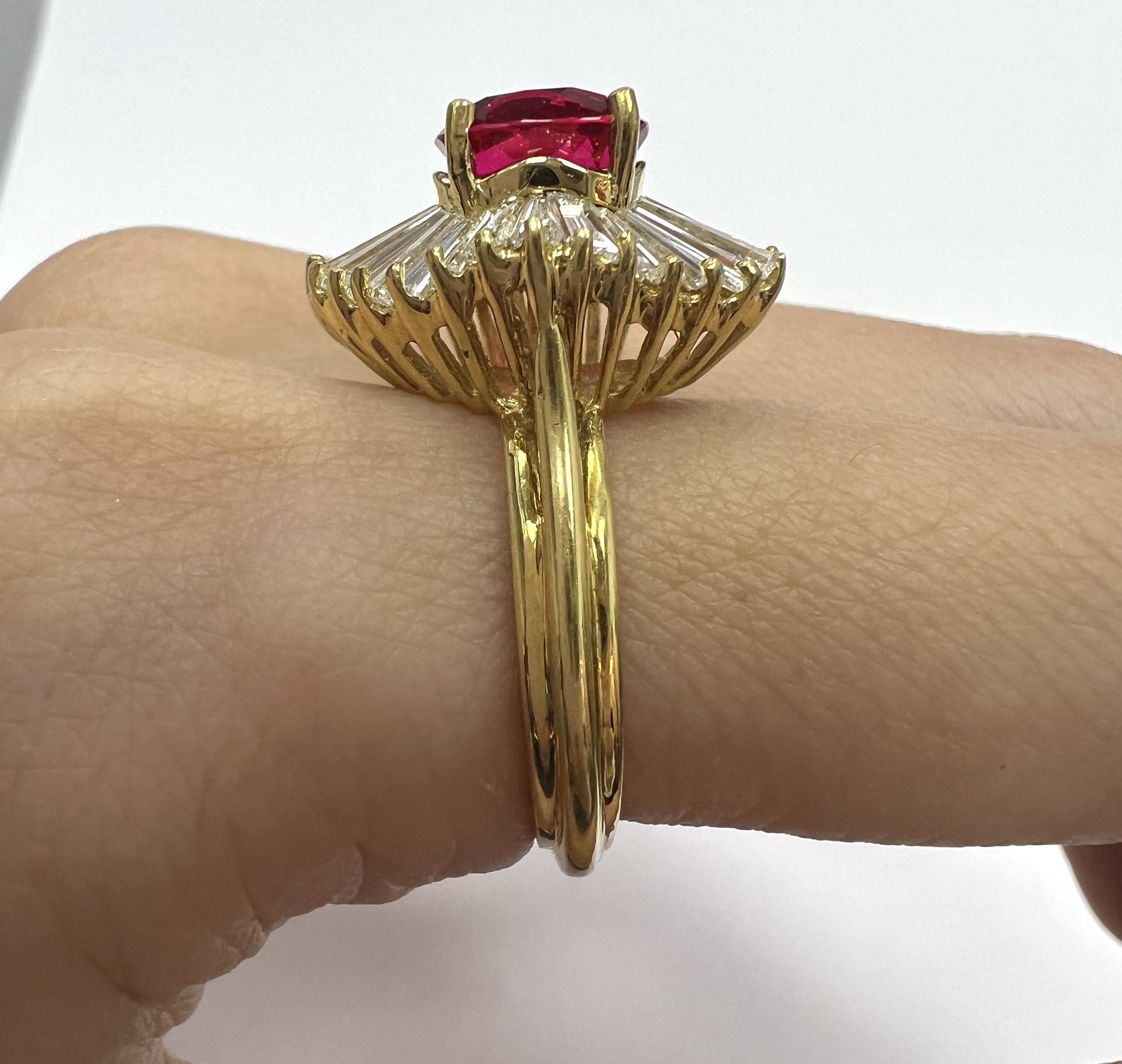 18k Gold, Spinel, And Diamond Ring en venta 1