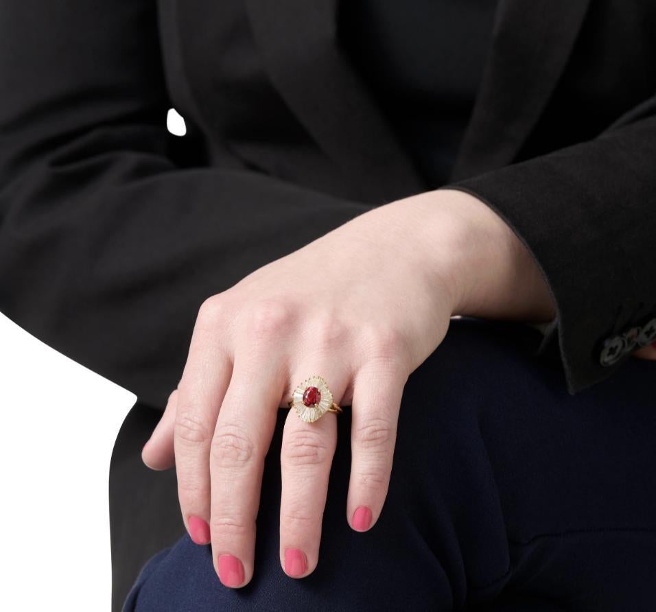18k Gold, Spinel, And Diamond Ring en venta 2