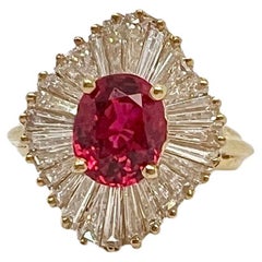 18k Gold, Spinel, And Diamond Ring