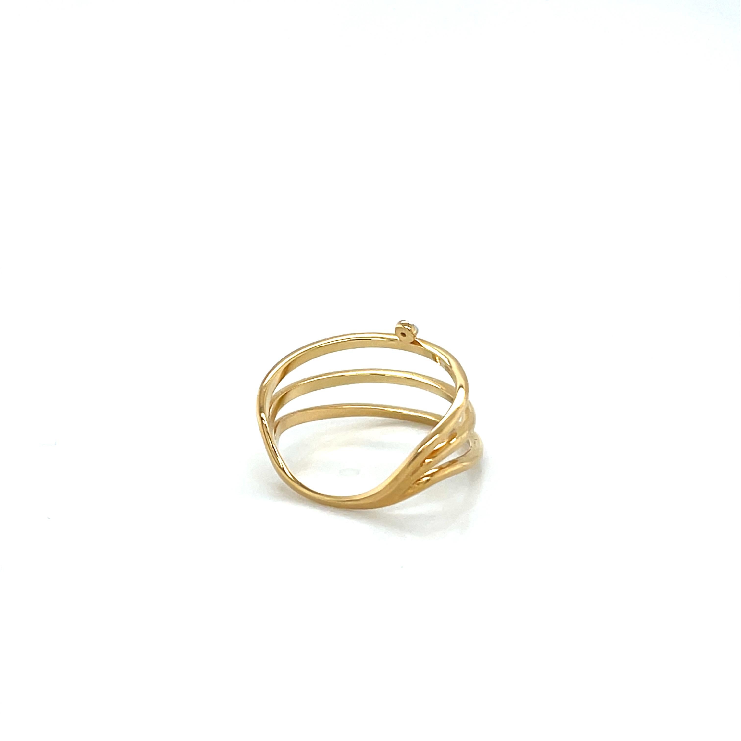 18K Gold Spiralring mit Diamant-Akzent im Zustand „Neu“ im Angebot in Ridgefield, CT