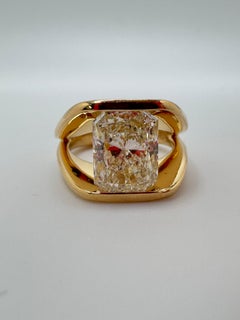 18K Gold Split Shank G.I.A. Certified 3.39CT Diamond Ring