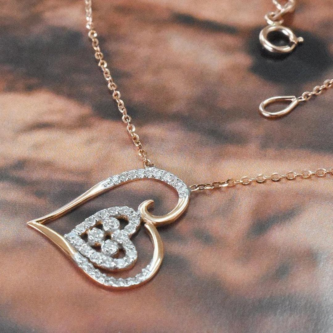 18 Karat Gold Quadratische Charm-Diamant-Halskette Minimalistische Dainty Charm Halskette für Damen oder Herren im Angebot