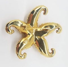 18K Gold Starfish Pin Brooch by Aya Azrielant