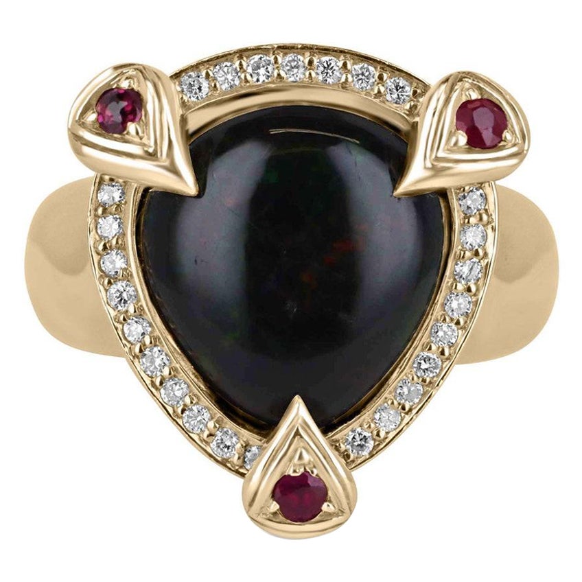 Statement-Ring aus 18 Karat Gold mit natürlichem Opal, Rubin und Diamant, mit birnenförmigem Diamant