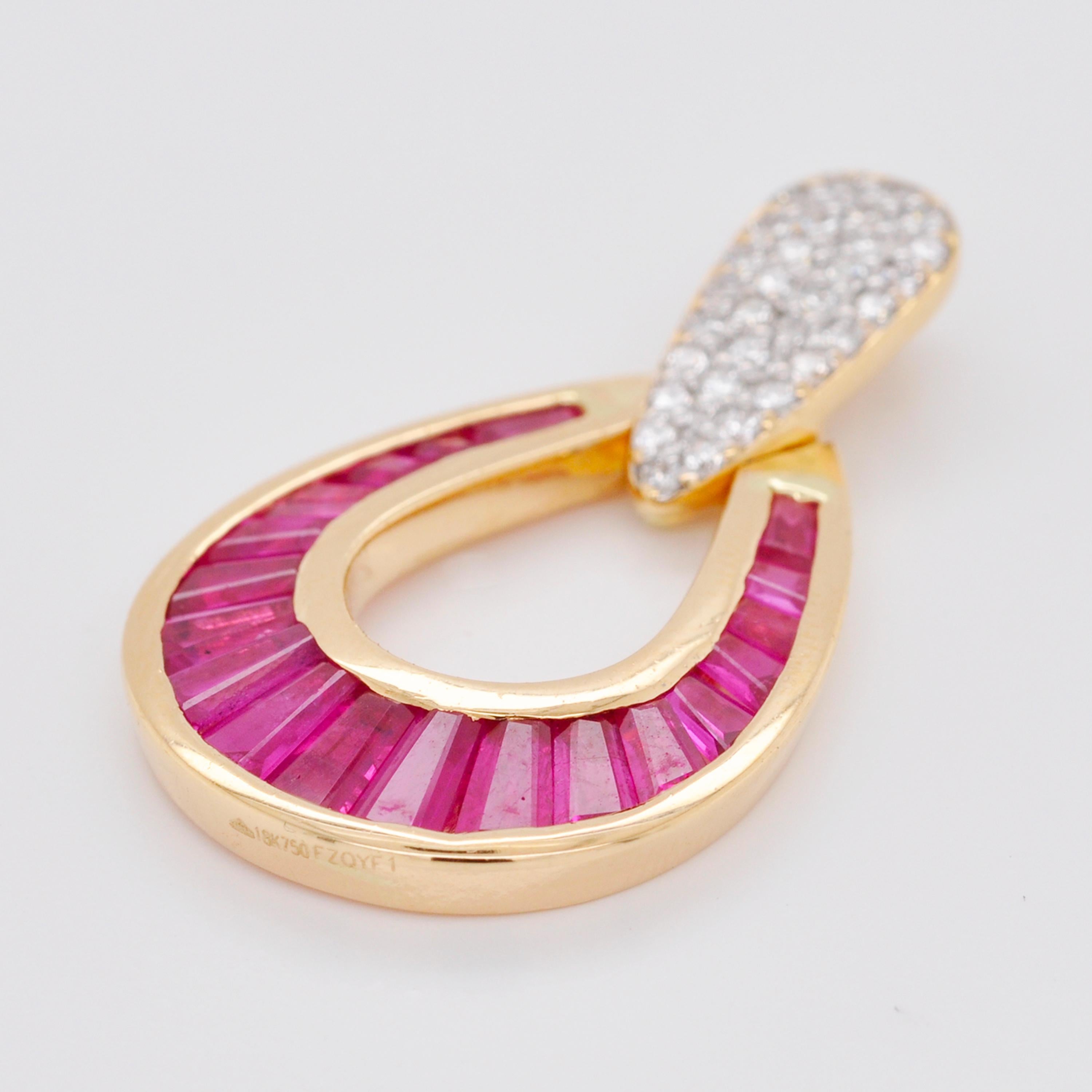 Contemporary 18K Gold Taper Baguette Calibre Cut Ruby Diamond Tear-Drop Pendant Necklace For Sale