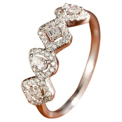 Anillo lágrima de oro de 18 quilates talla esmeralda con diamantes naturales