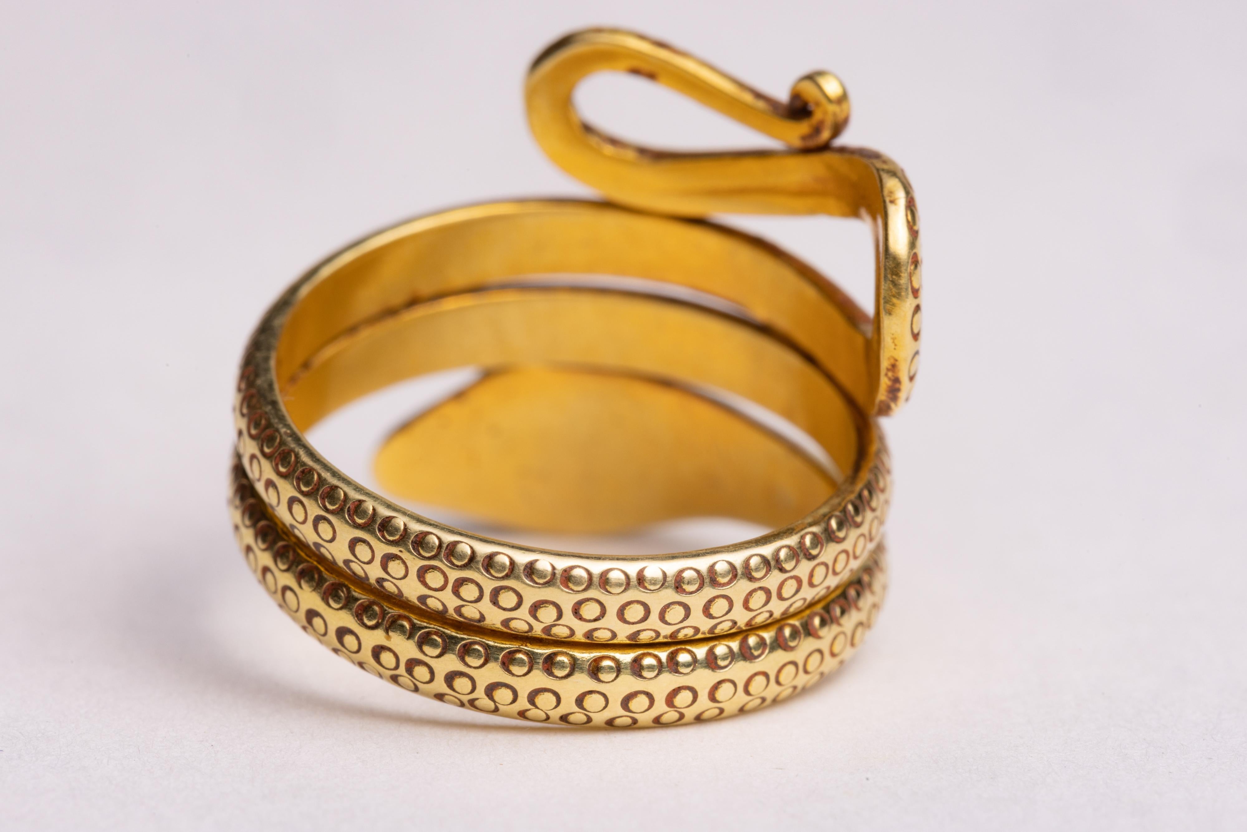18K Gold Textured Coiled Snake Ring with Diamond In Excellent Condition In Nantucket, MA