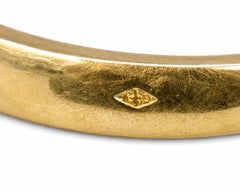 Anello in oro 18 carati con tre zaffiri a taglio rotondo, XX secolo