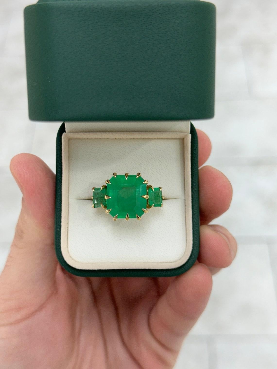 18K Gold Three-Stone Trilogy Ring with 13.73tcw Emerald-Cut Colombian Emeralds For Sale 1