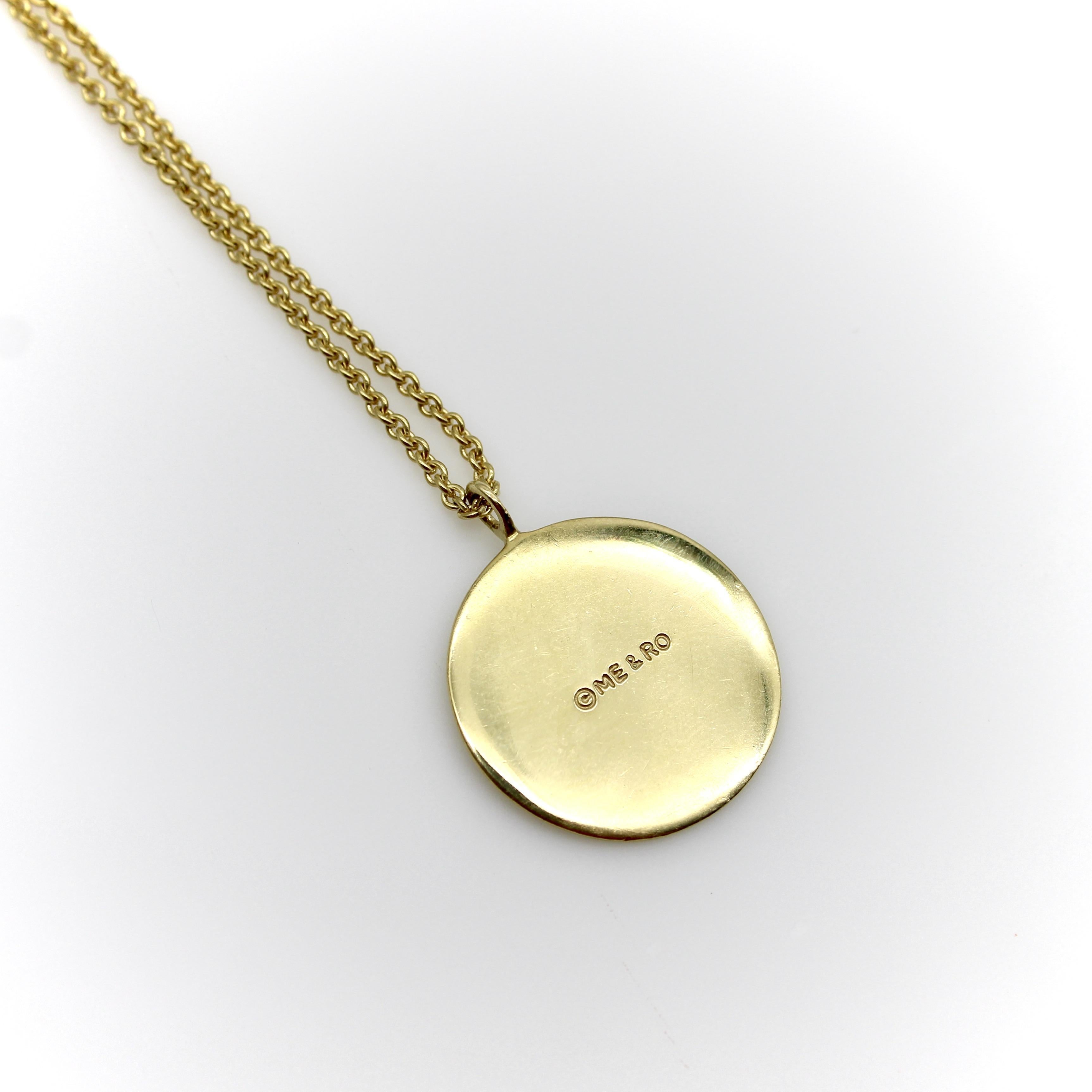 Pendentif miroir tibétain en or 18K avec diamant et chaîne par Me & Ro Unisexe en vente