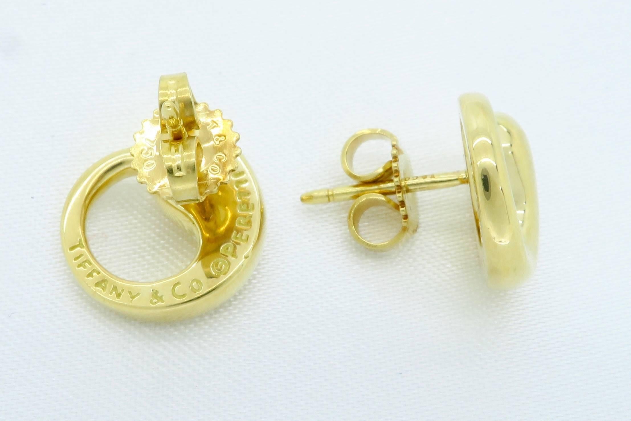  Tiffany & Co. Elsa Peretti Eternal Circle Stud 18 Karat Gold Earrings In Excellent Condition In Webster, NY