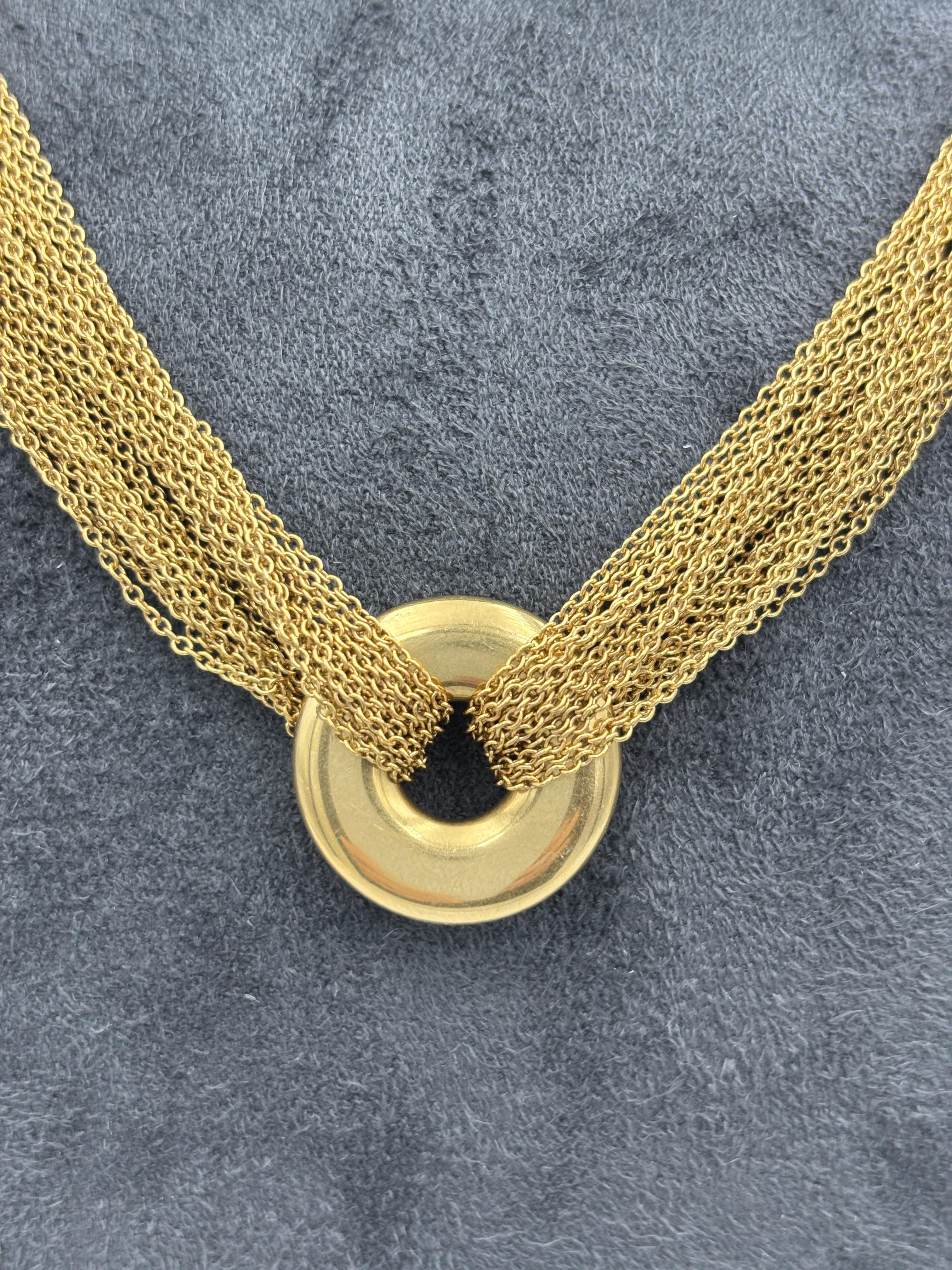 Contemporaneo Girocollo a più fili in oro 18k di Tiffany & Co. in vendita