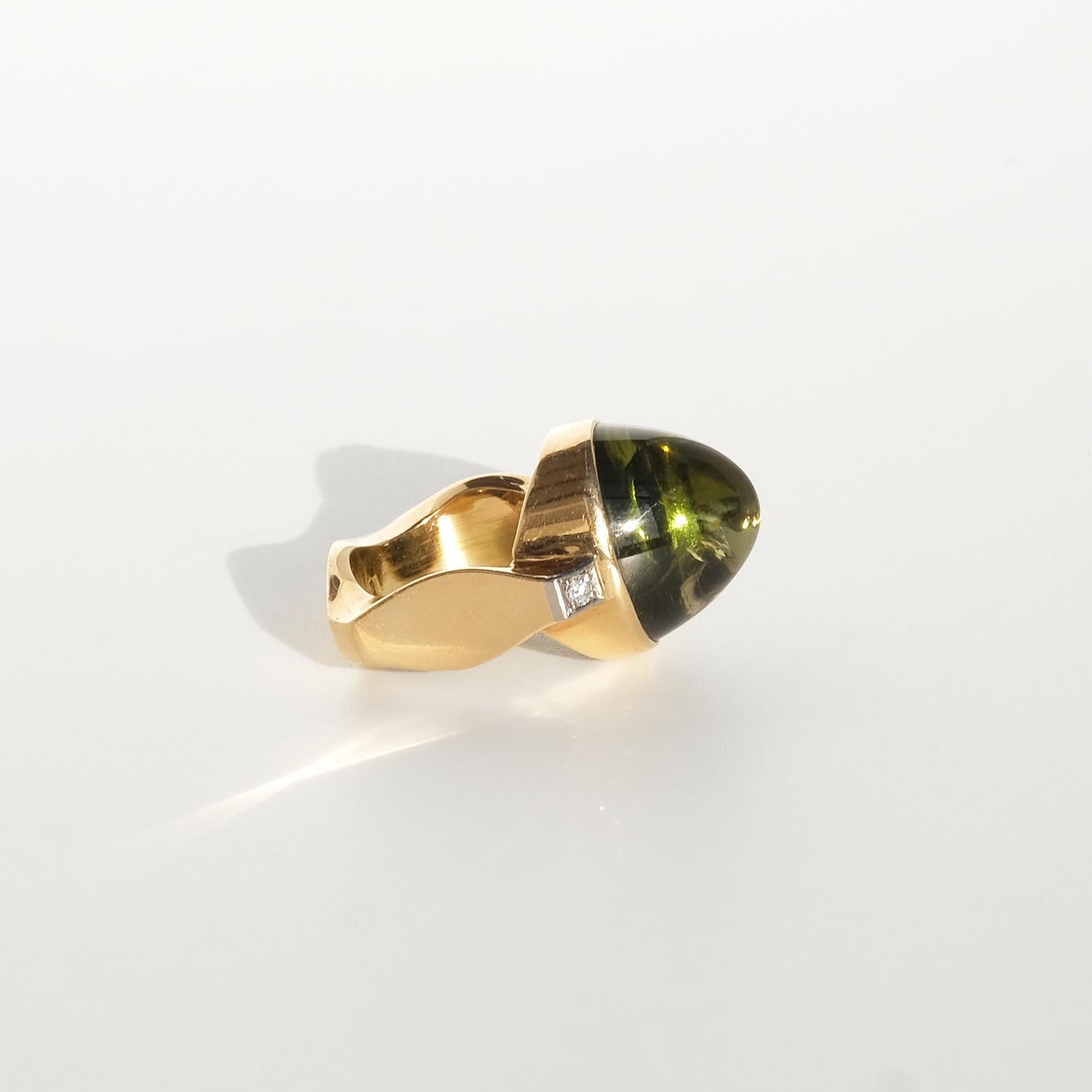Taille brillant Bague vintage du maître Hans Scherlund, en or 18 carats, tourmaline et diamants, fabriquée en 1967