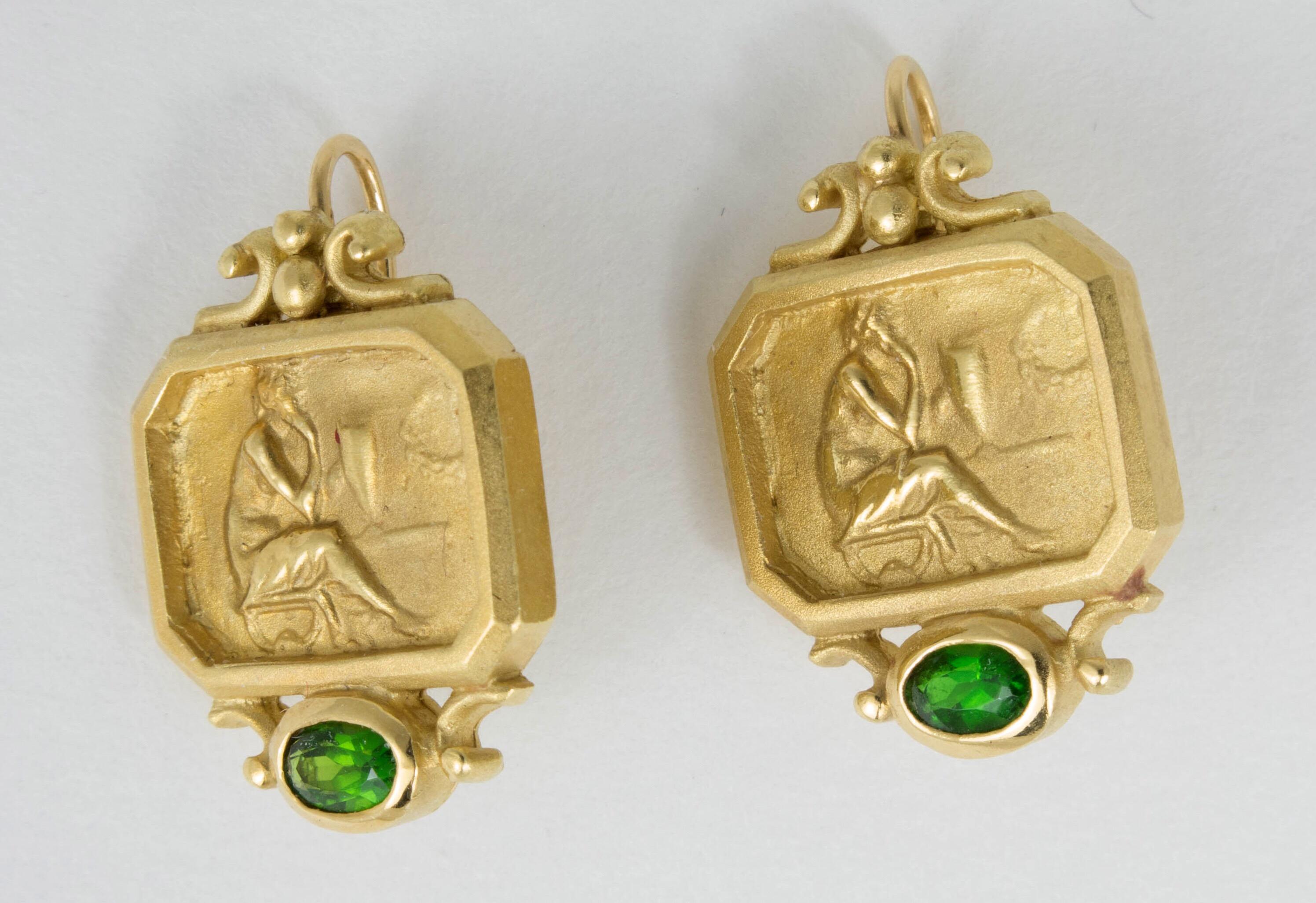 Women's or Men's SeidenGang Athena Earrings in 18k Yellow Gold with Green Tourmaline
