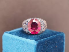 18K Gold Tourmaline Ring with GIA report and Sapphire Side Stones