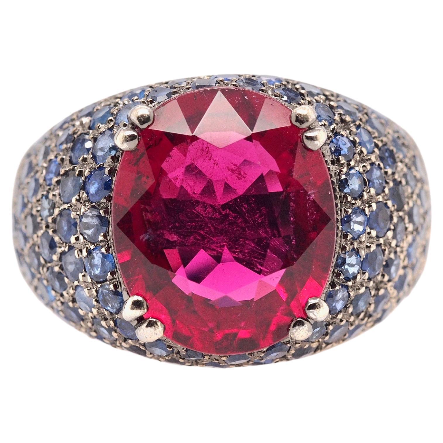 18K Gold Tourmaline Ring with GIA report and Sapphire Side Stones For Sale